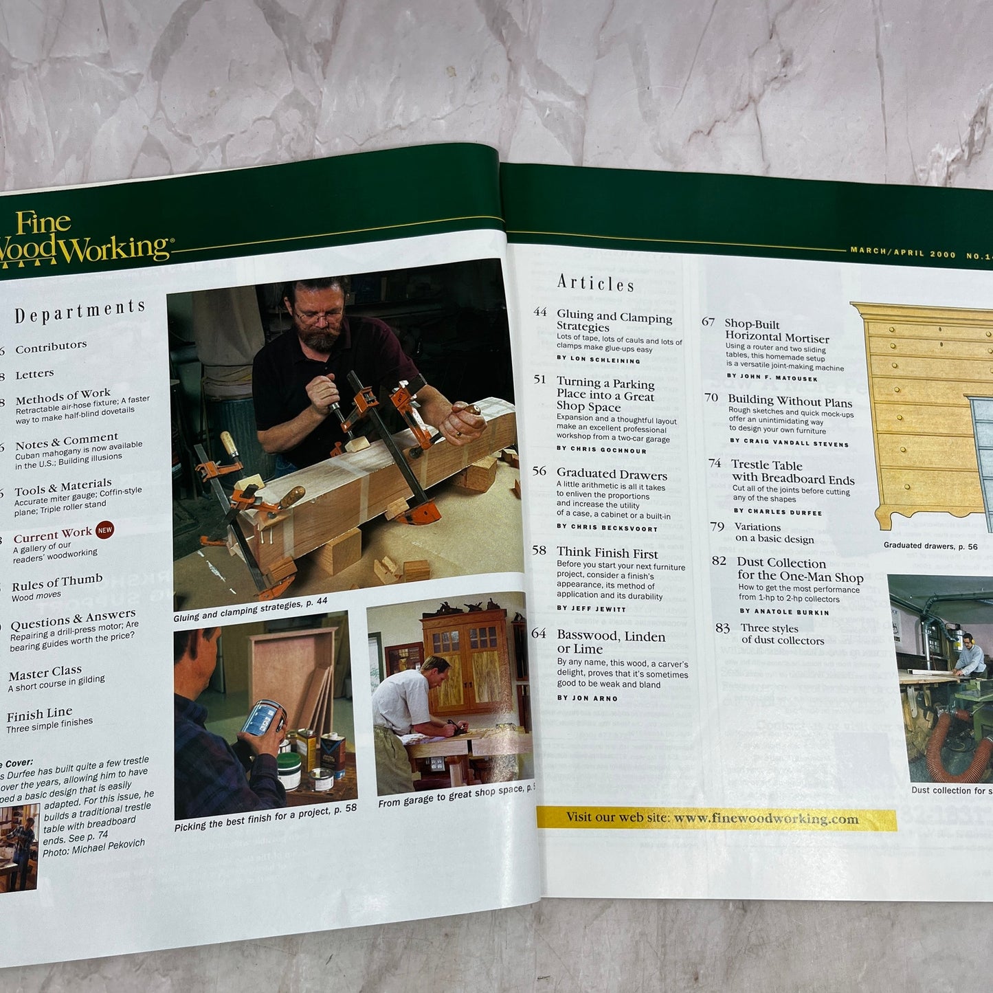 Trestle Table Breadboards - Apr 2000 No 141 Fine Woodworking Magazine M33