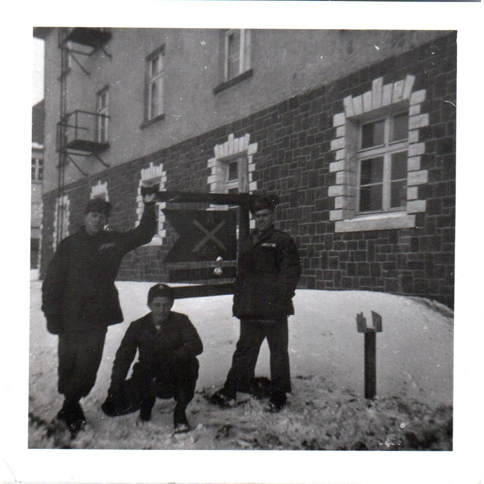 US Soldier Smiley, Ianoyt, Schmile Postwar Germany c1954 Army Photo AF1-AP7
