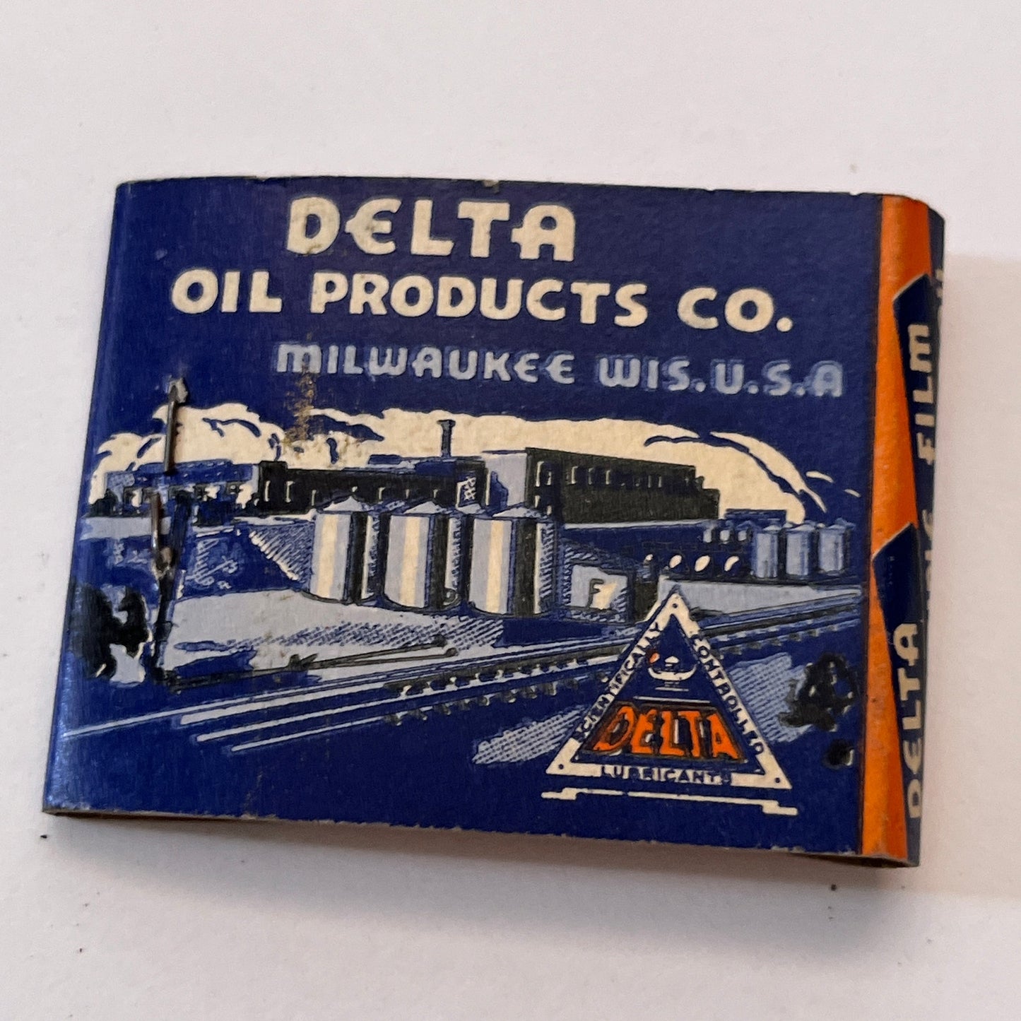 Millard Pollard Delta Oil Products Co Milwaukee WI Matchbook Cover TB8-MB3-10