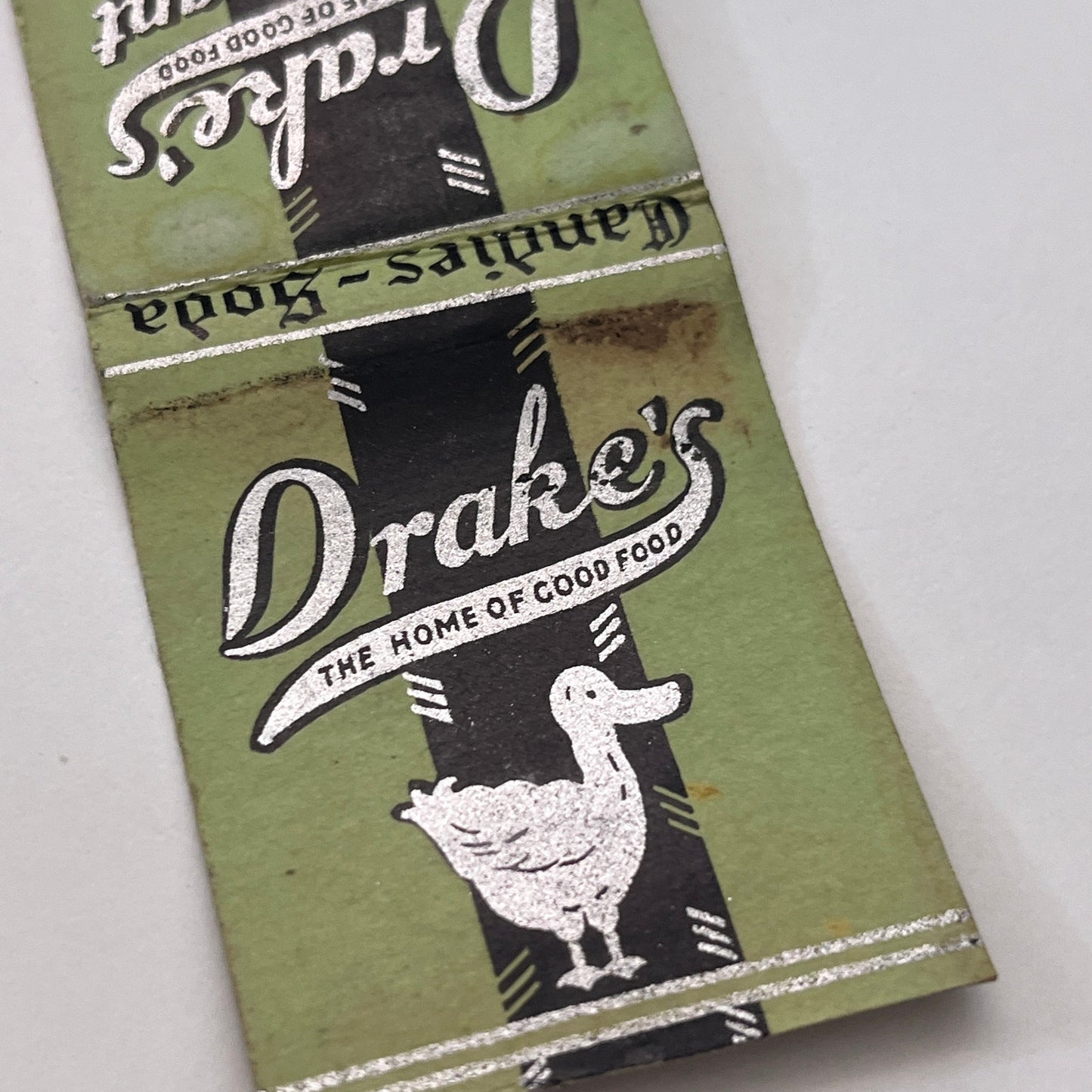 Drake's Restaurant Brookline Swampscott Vintage Matchbook Cover TB8-MB-13