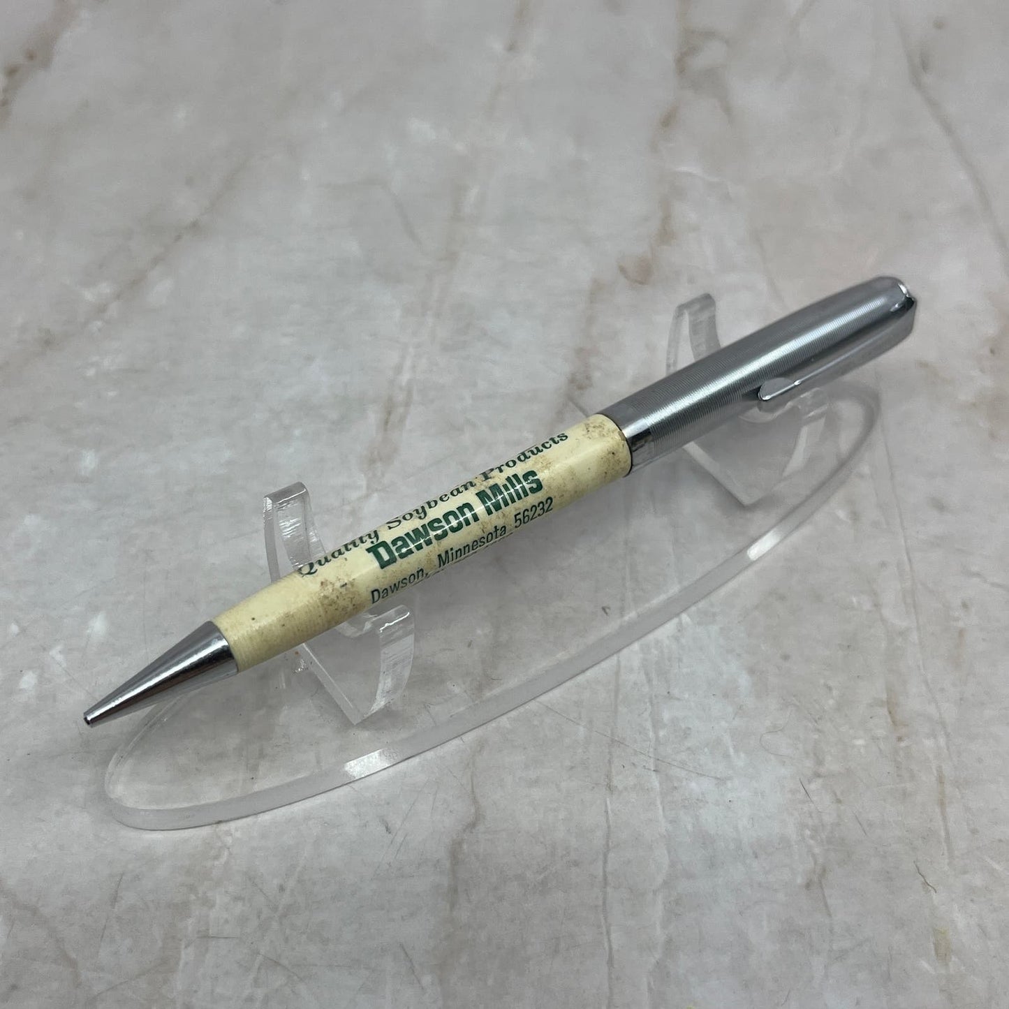 Dawson Mills Soybeans Dawson MN Vintage Advertising Mechanical Pencil SB3-P2