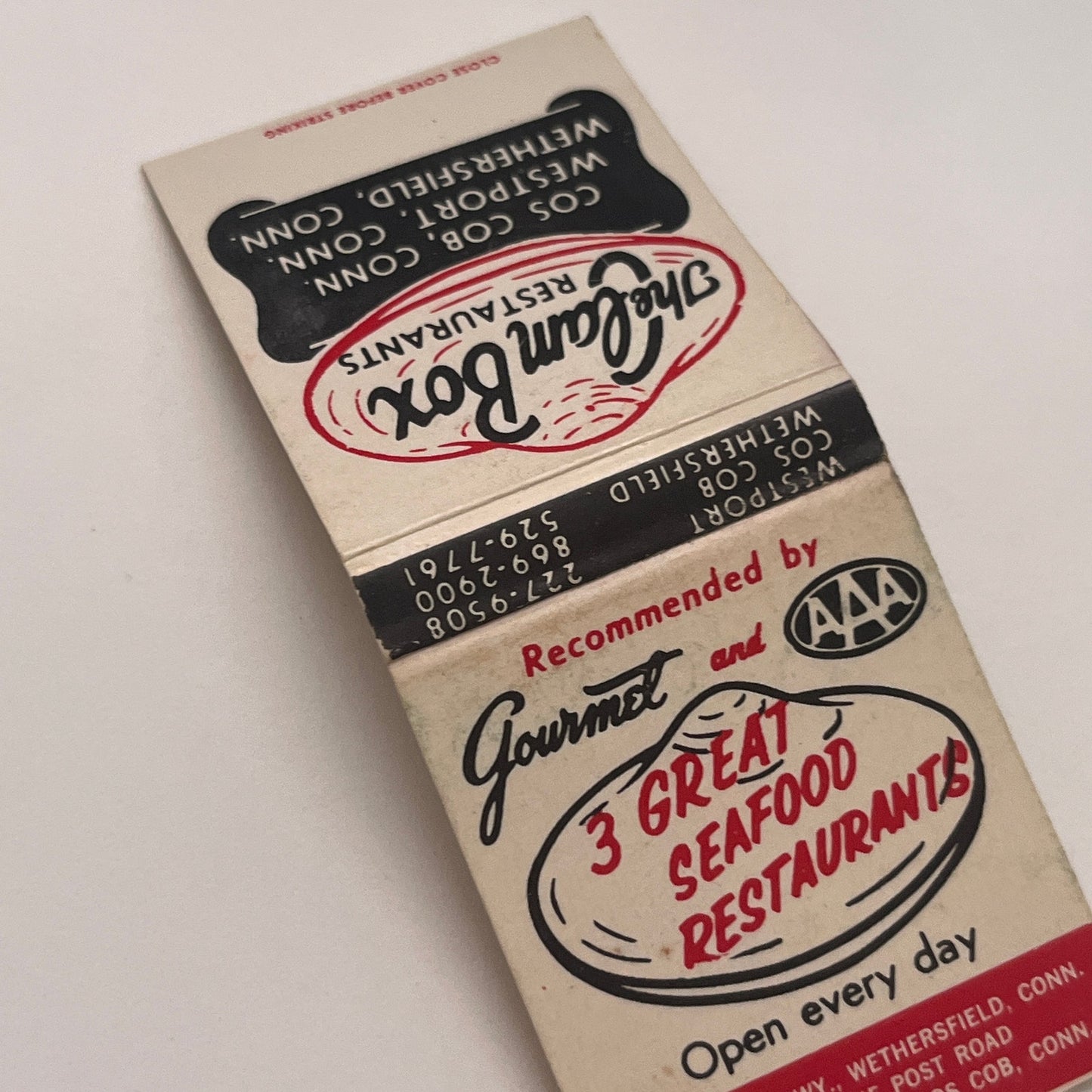 The Clam Box Restaurant Cos Cob, Westport, Wethersfield CT Matchbook TB8-MB2-3