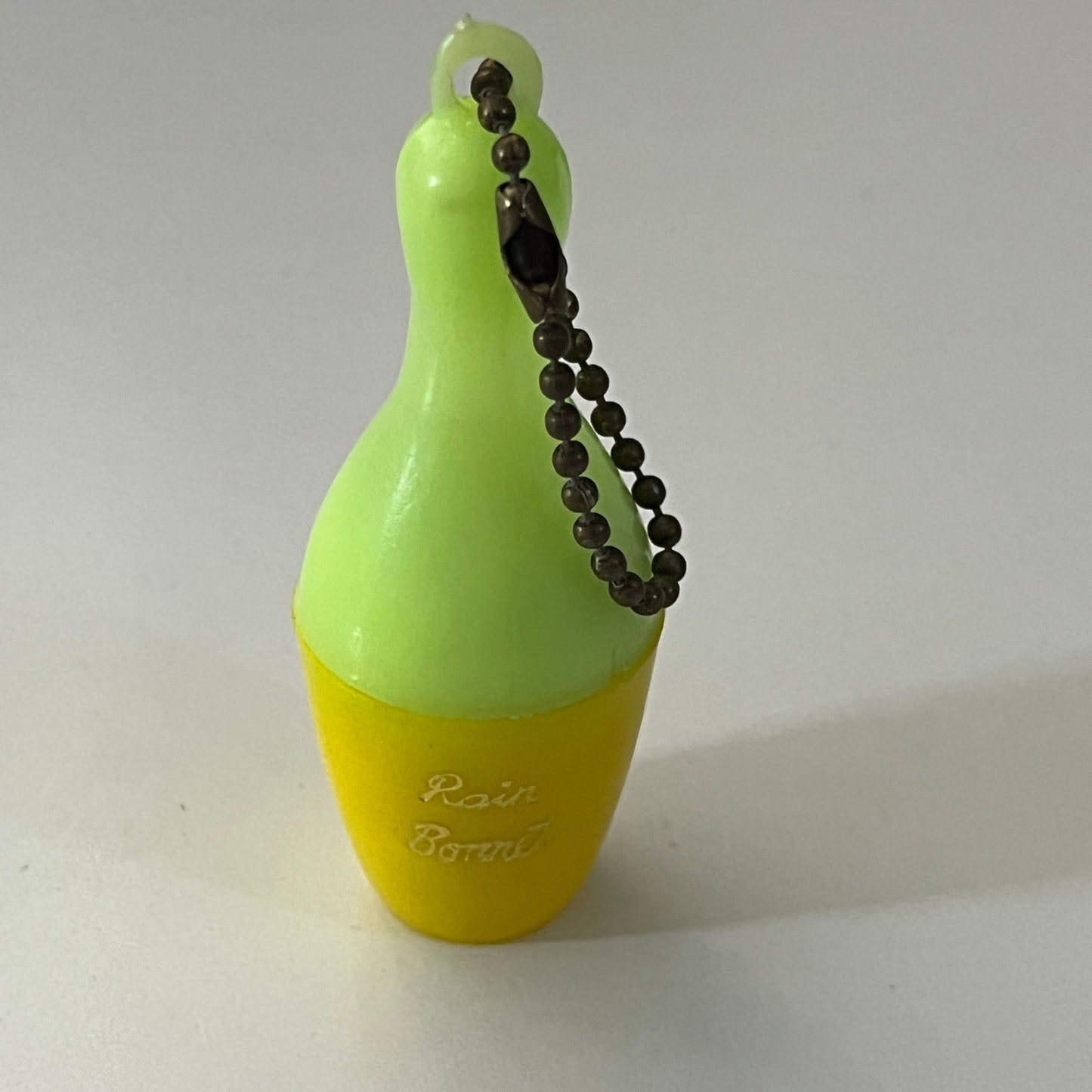 Vintage Celluloid Purse Mini Rain Bonnet Bowling Pin Keychain TK3