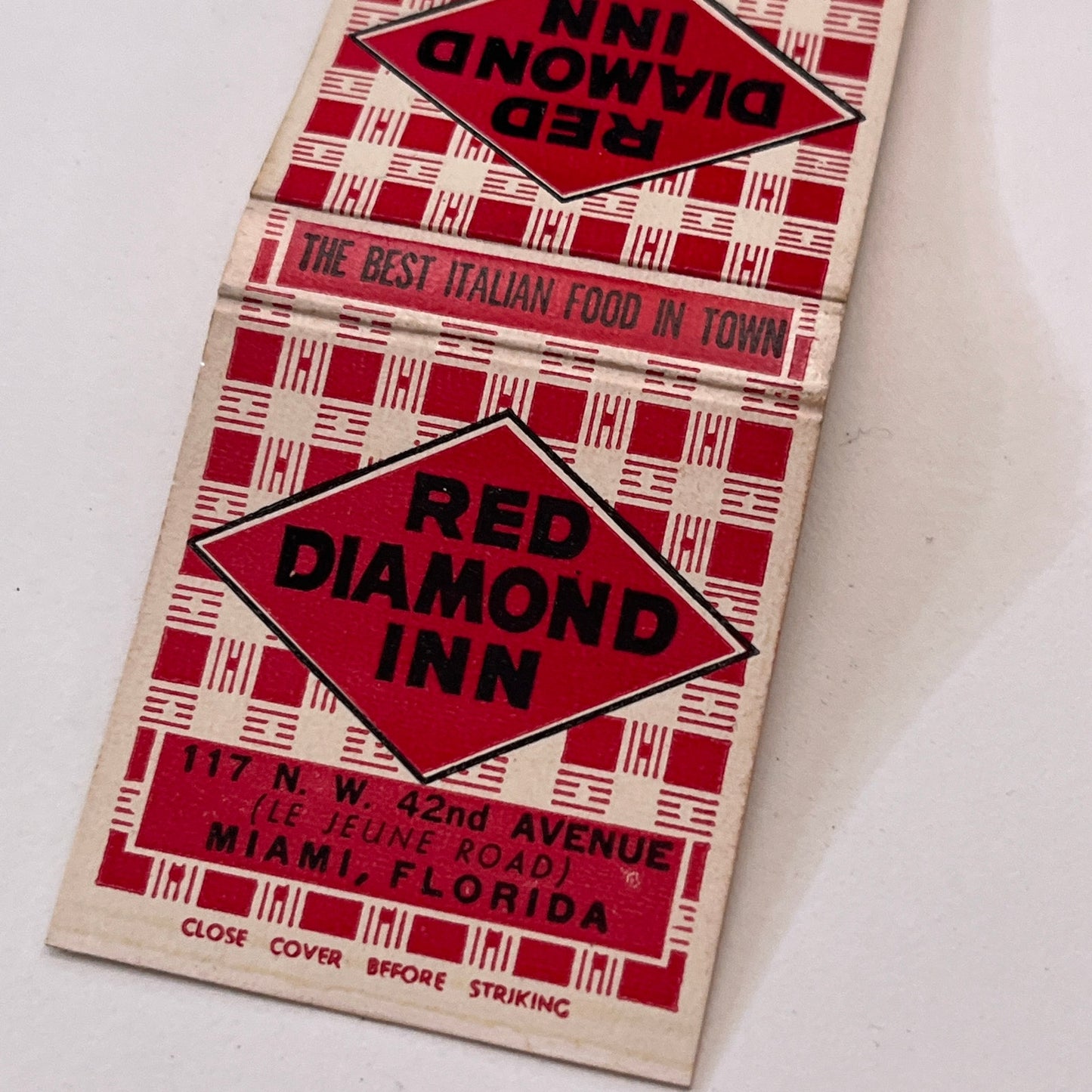 Red Diamond Inn Italian Cuisine Miami FL Vintage Matchbook Cover TB6-MB1-10