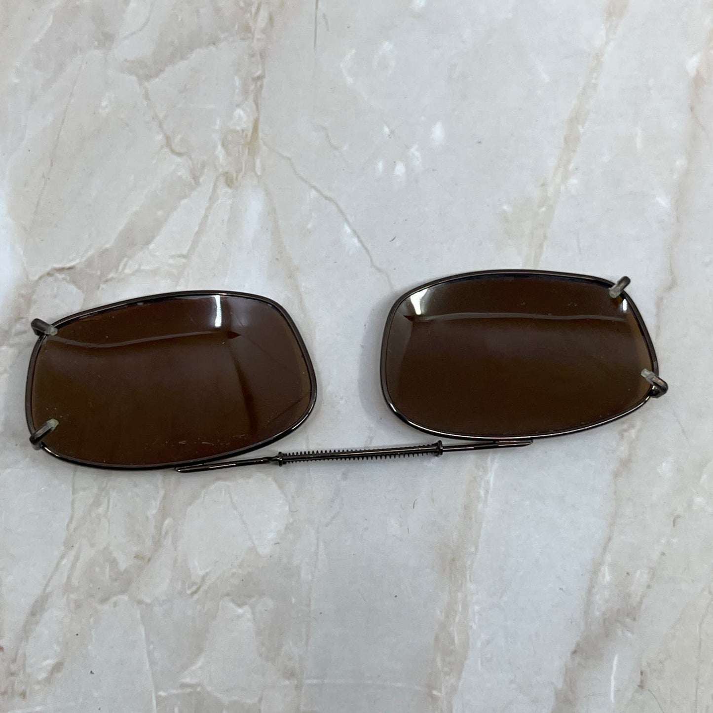 Adjustable Rectangle Clip On Sunglasses TE9-G5-8
