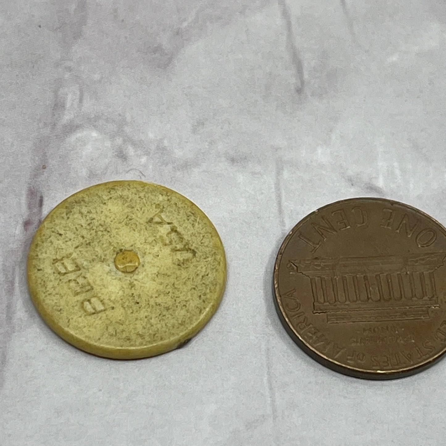 Vtg WHITE Plastic Advertising Token John Deere Harvester Credit Union Chit SE2