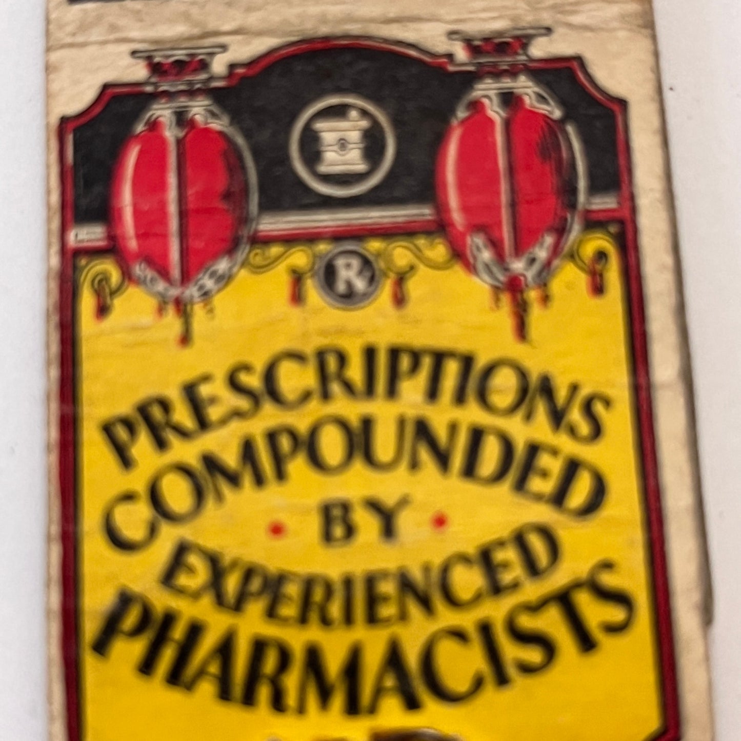 Royal's Neighborhood Pharmacy Main St Lewiston ME Vintage Matchbook TB8-MB3-9