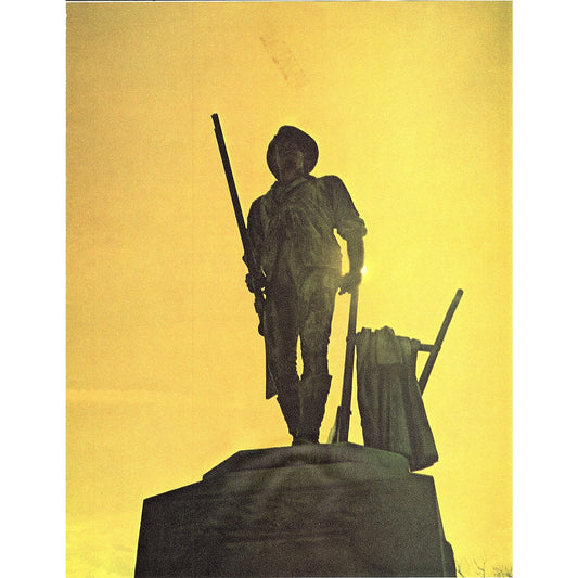 Retro This Minute Man statue in Concord Massachusetts Sunset Art Print 8.5x11 V6