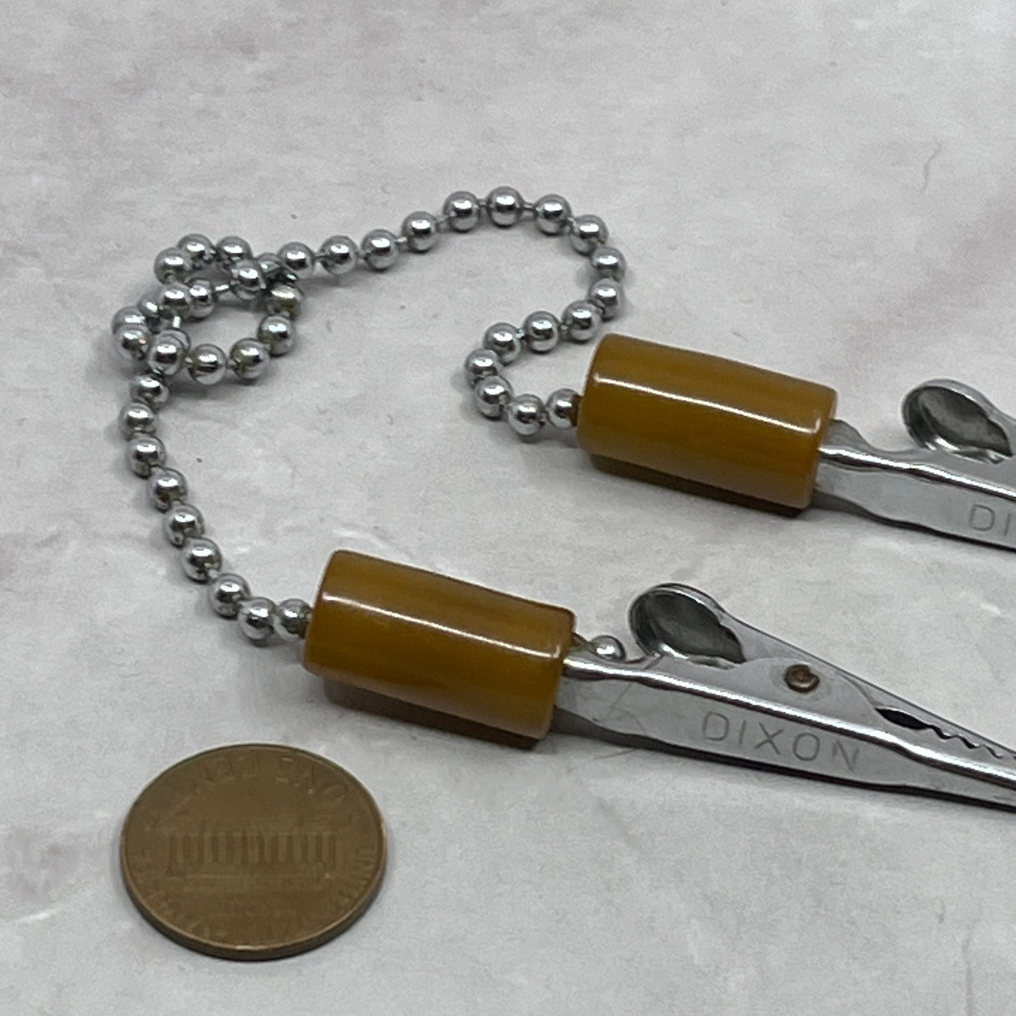 Vintage Dixon Bakelite Napkin Chain SC1