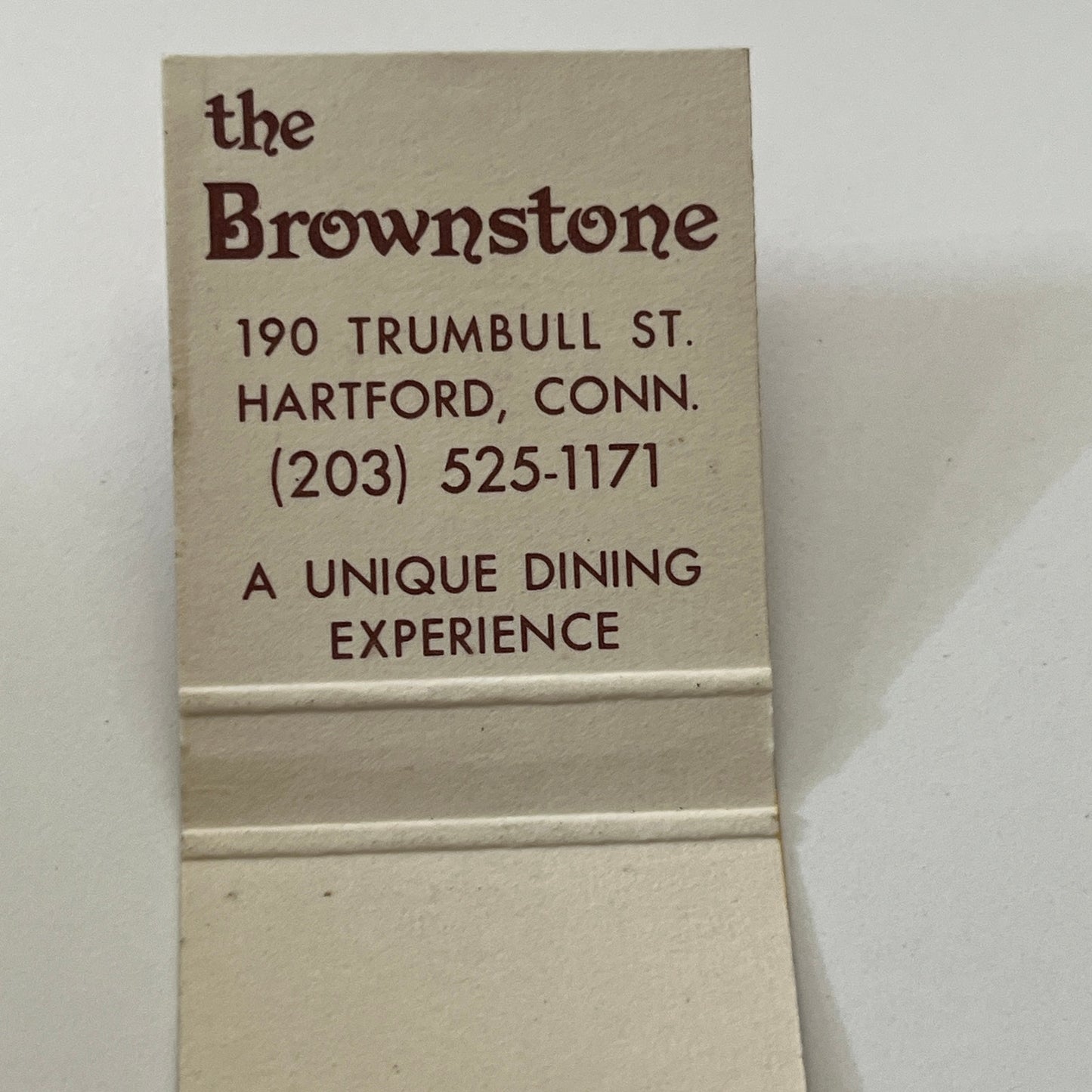 The Brownstone 190 Trumbull St Hartford CT Vintage Matchbook Cover TB6-MB1-8