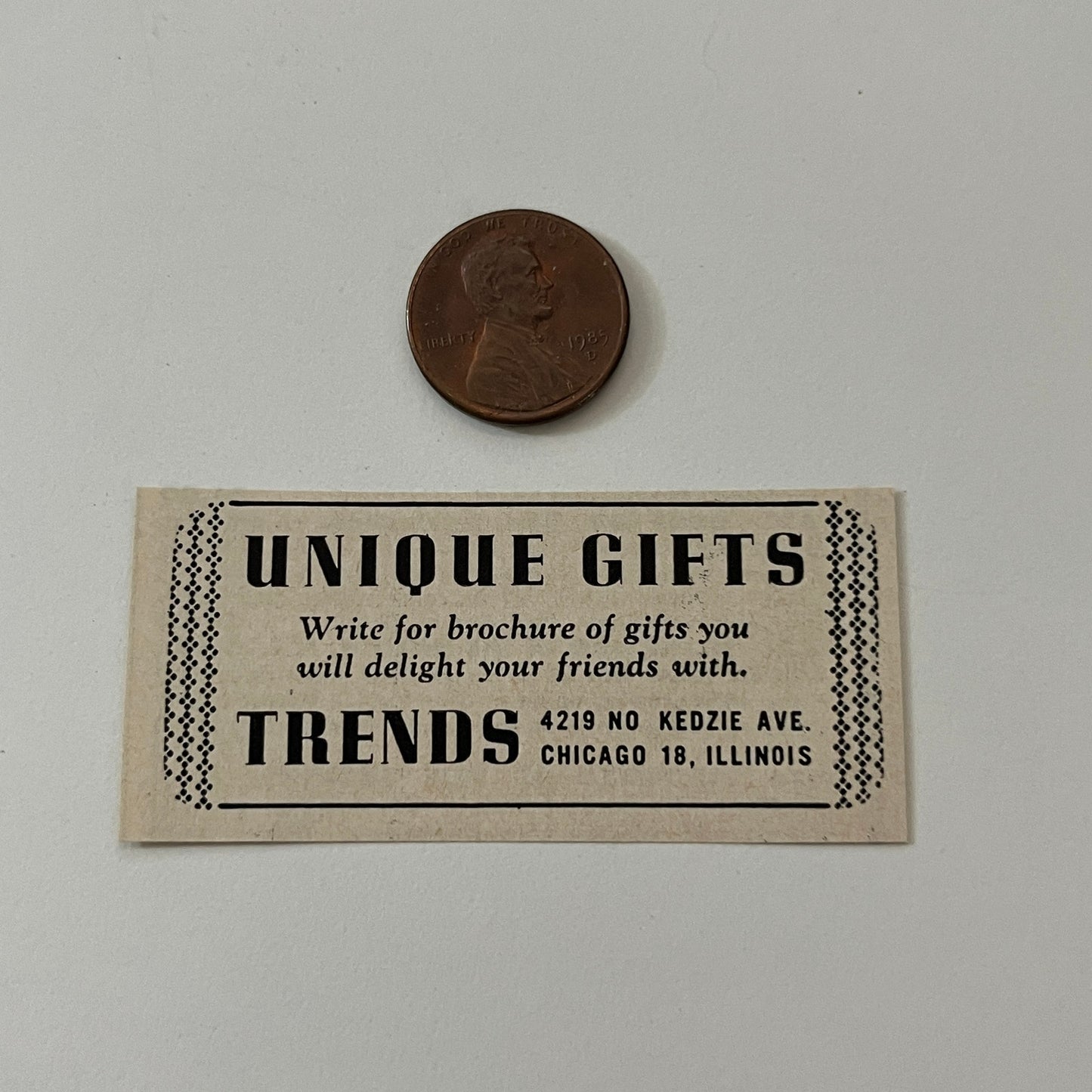 Unique Gifts Trends Kedzie Ave. Chicago IL 1952 Yankee Magazine Ad SAG5-S2