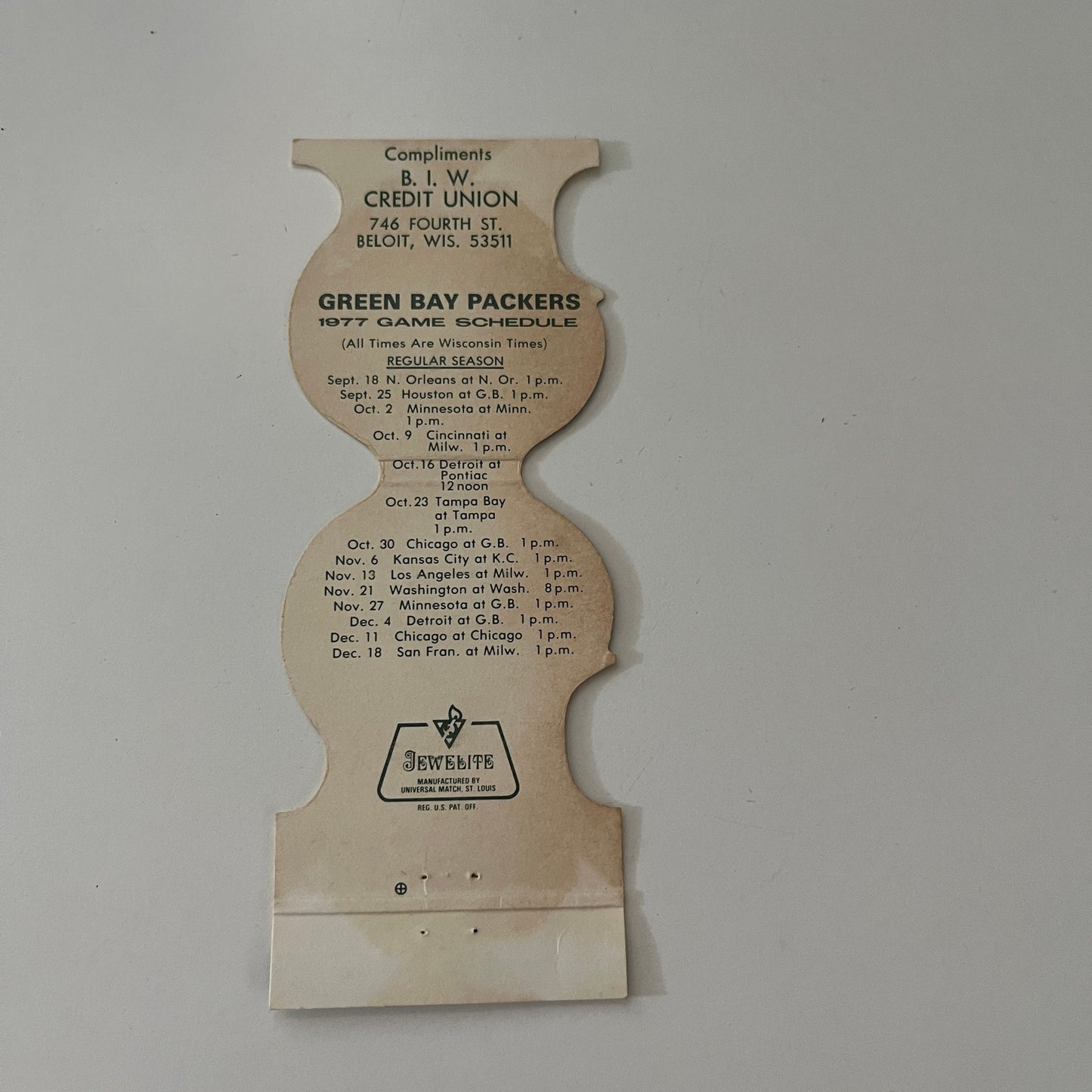 Green Bay Packers NFL B.I.W. Credit Union 1977 Schedule Vintage Matchbook SC4-R8