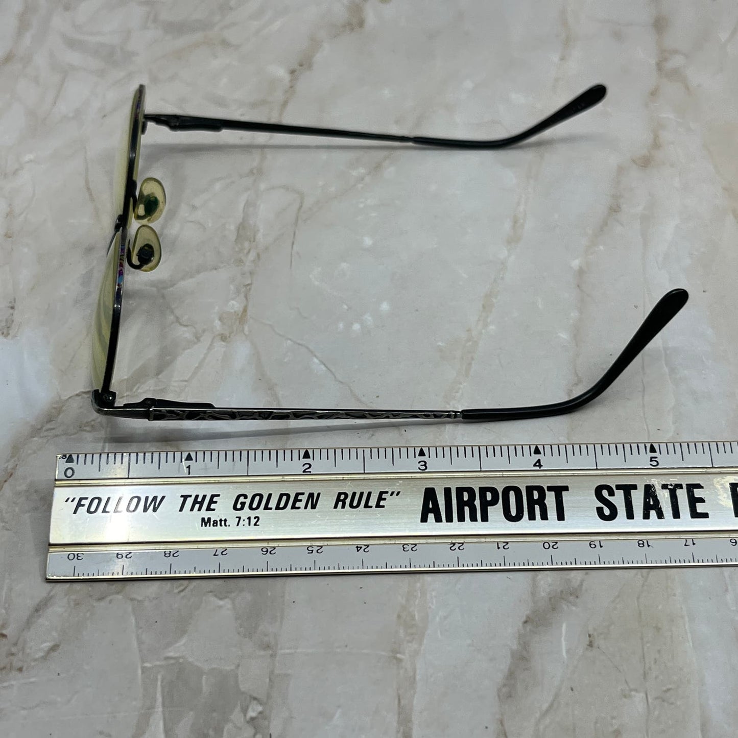 Vintage Oval Purple & Silver Tone Sunglasses Eyeglasses Frames TE9-G2-8