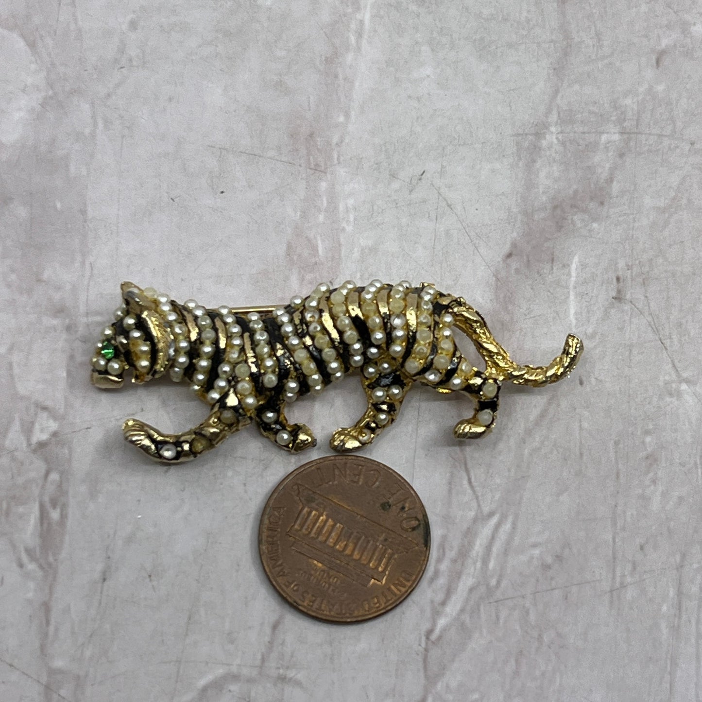 Vintage Black Enamel Seeded Pearls Tiger Animal Pin Brooch SF4