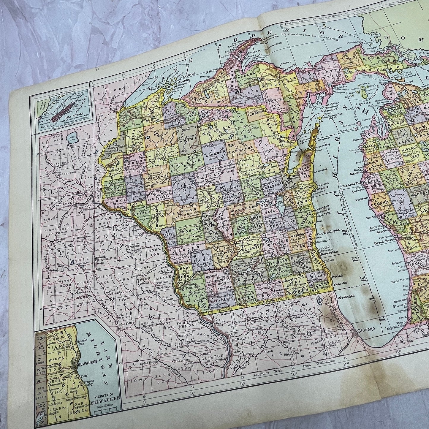 Map of Michigan and Wisconsin 1901 Original Engraving V1-1