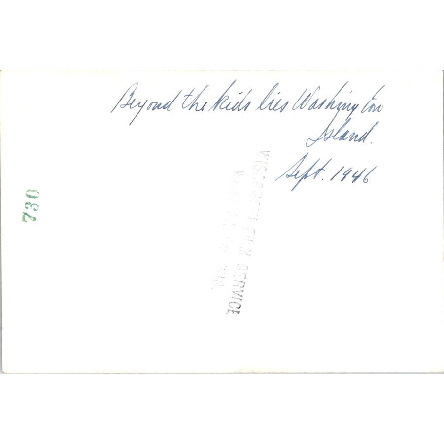 1946 Kids Sitting on Beach Ashland WI 4x6" Original Black and White Photo AI9-H4