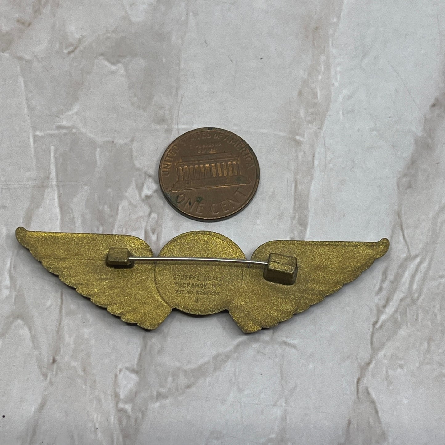 Vintage Northwest Airlines Plastic Jr. Pilot Wings Pinback Flight Souvenir SB3