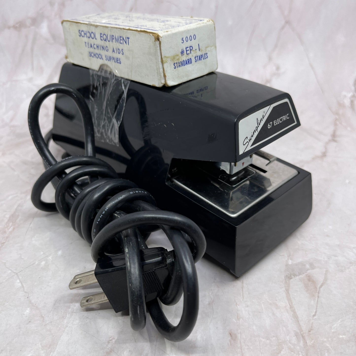 Swingline Electric Stapler Model 67 Desktop Heavy Duty 20 Sheet Tested WORKS TF4