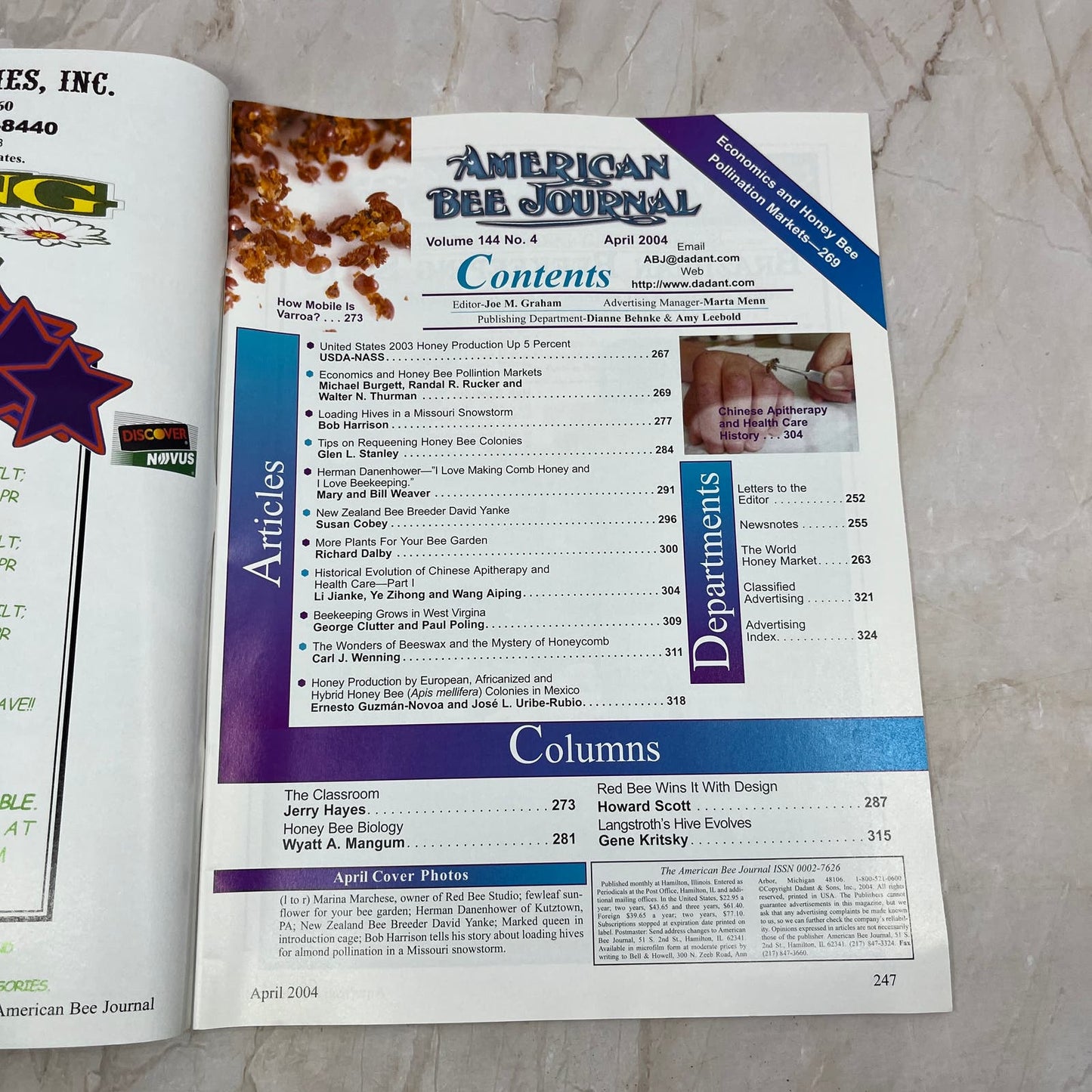 2004 April American Bee Journal Magazine Bees Beekeeping Honey M7