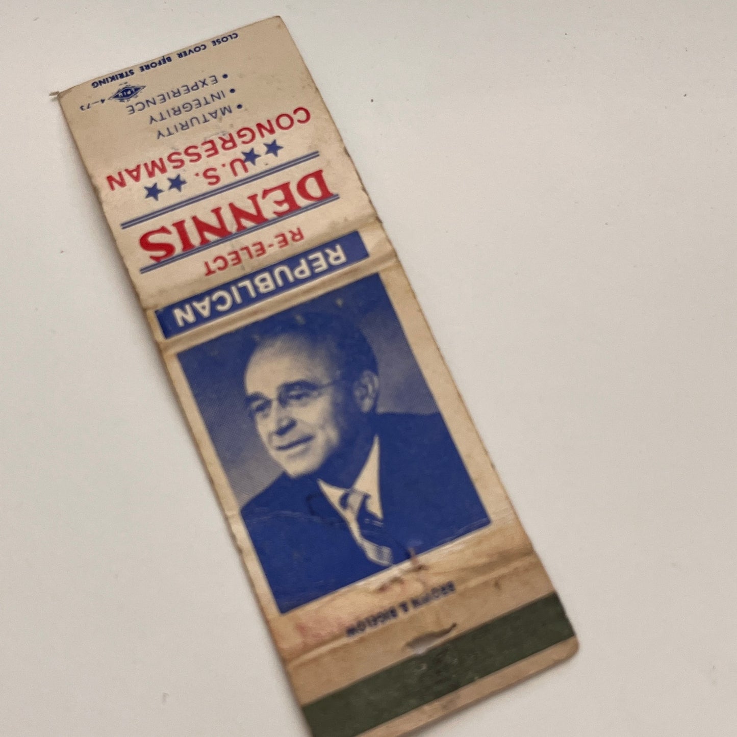 Vote Dennis Republican US Congressman Vintage Matchbook TB6-MB2-15