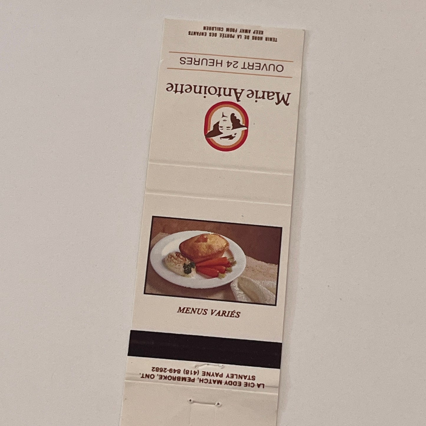 Marie Antoinette Restaurant Vintage Matchbook Cover MB59-3
