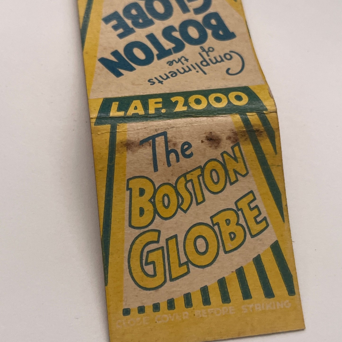 Compliments of the Boston Globe Vintage Matchbook Cover TB8-MB2-3