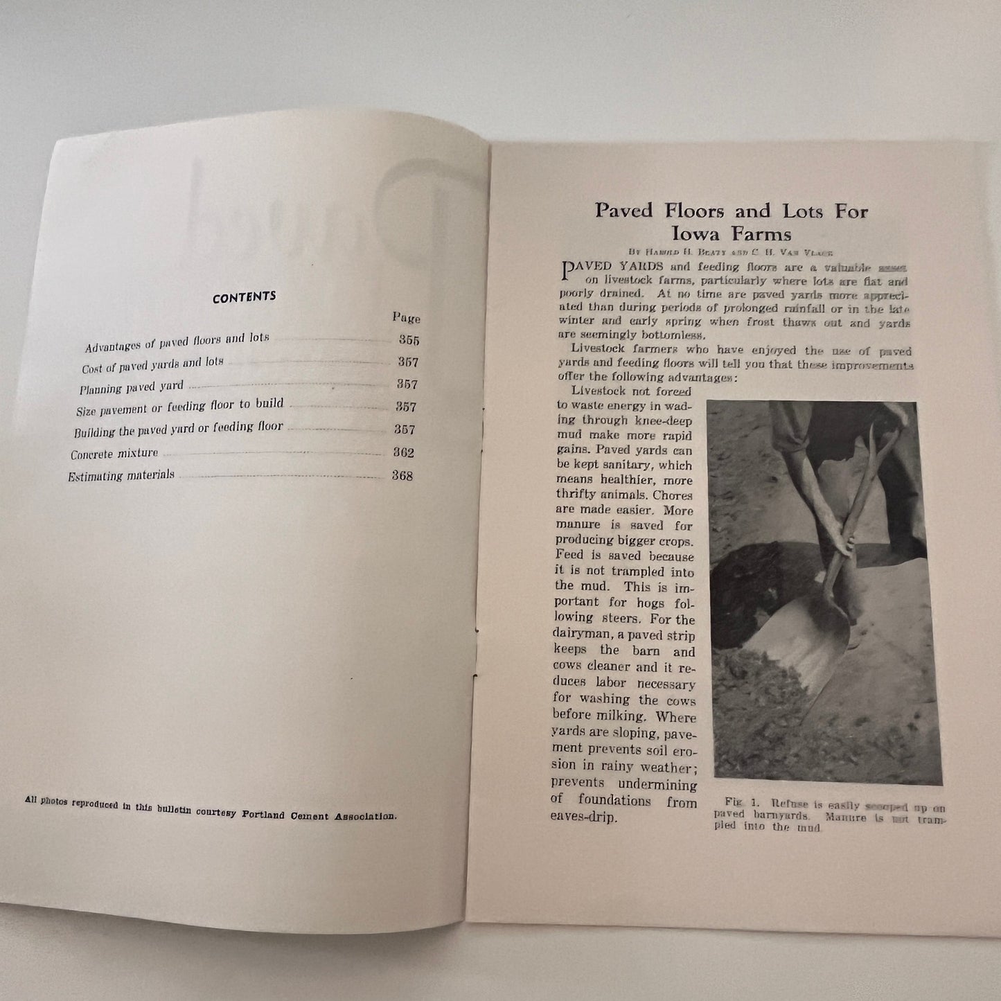 Paved Floors and Lots for Iowa Farms 1950 Ames IA Farm Bulletin TK2-XB5