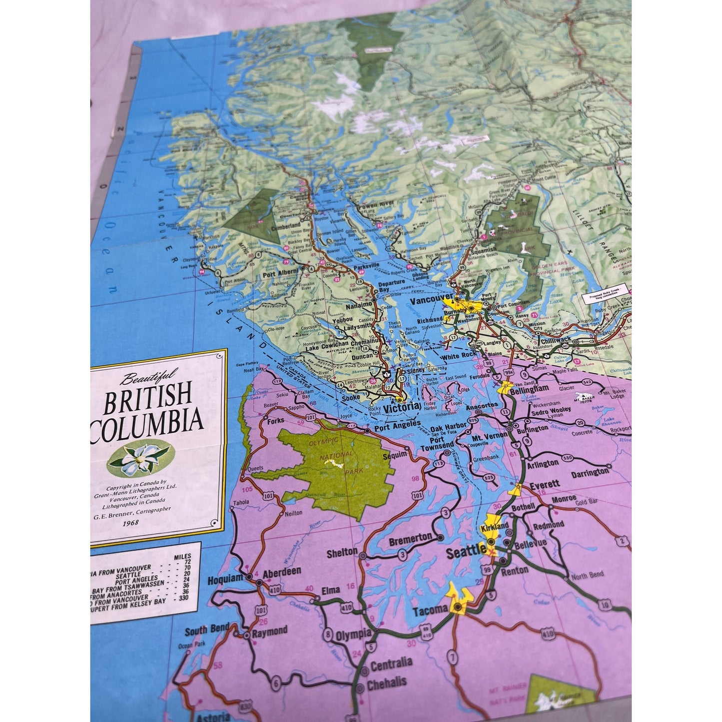 1968-69 British Columbia Canada Campsite & Fishing Guide Fold Out Map TH2-MP1