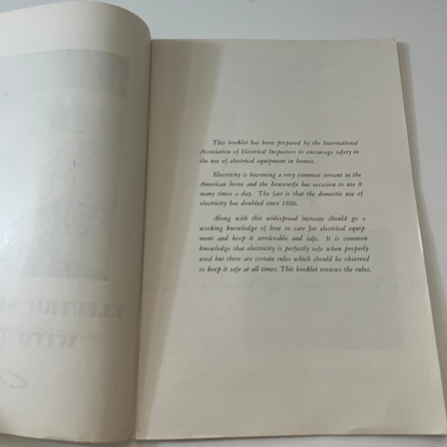 Electric Service With Safety c1930 IAEI Bulletin Booklet TK2-XB3