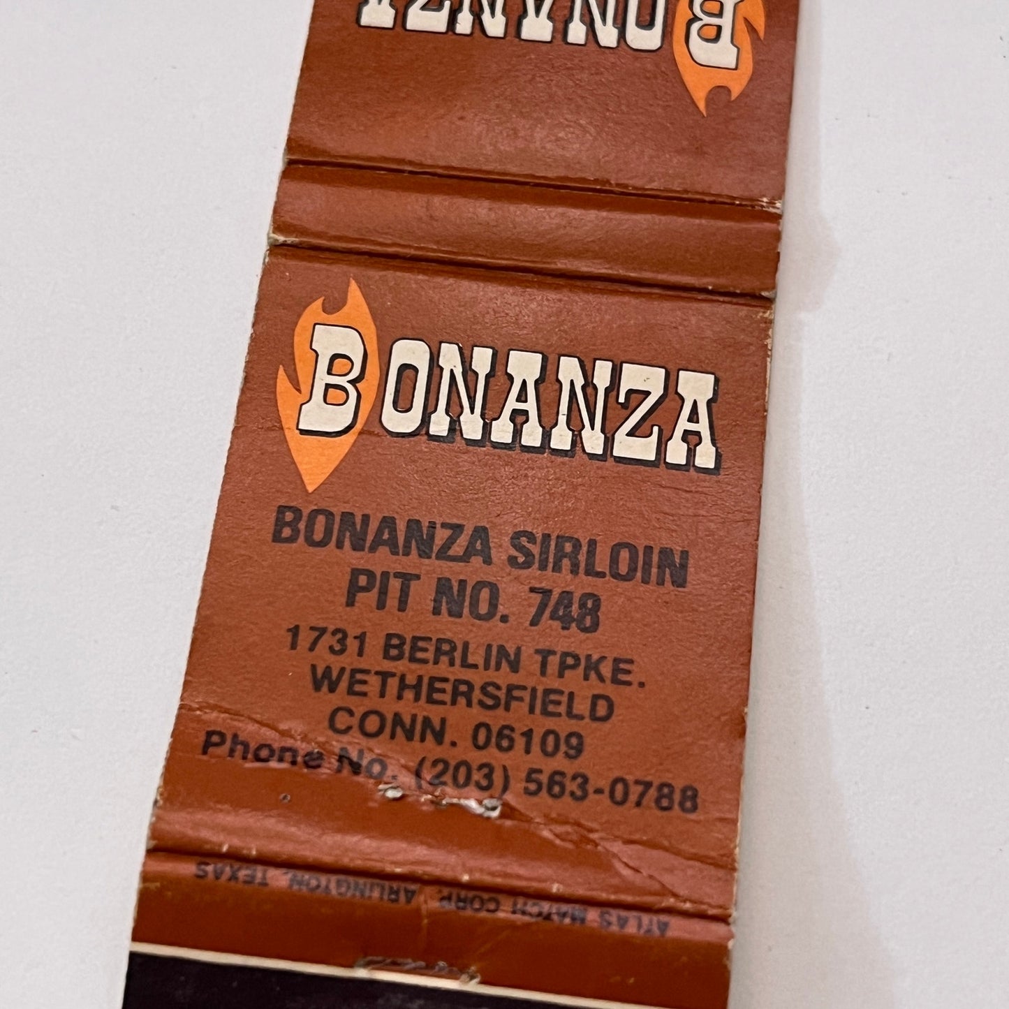 Bonanza Sirloin Pit No 748 Wethersfield CT Vintage Matchbook Cover TB6-MB1-8