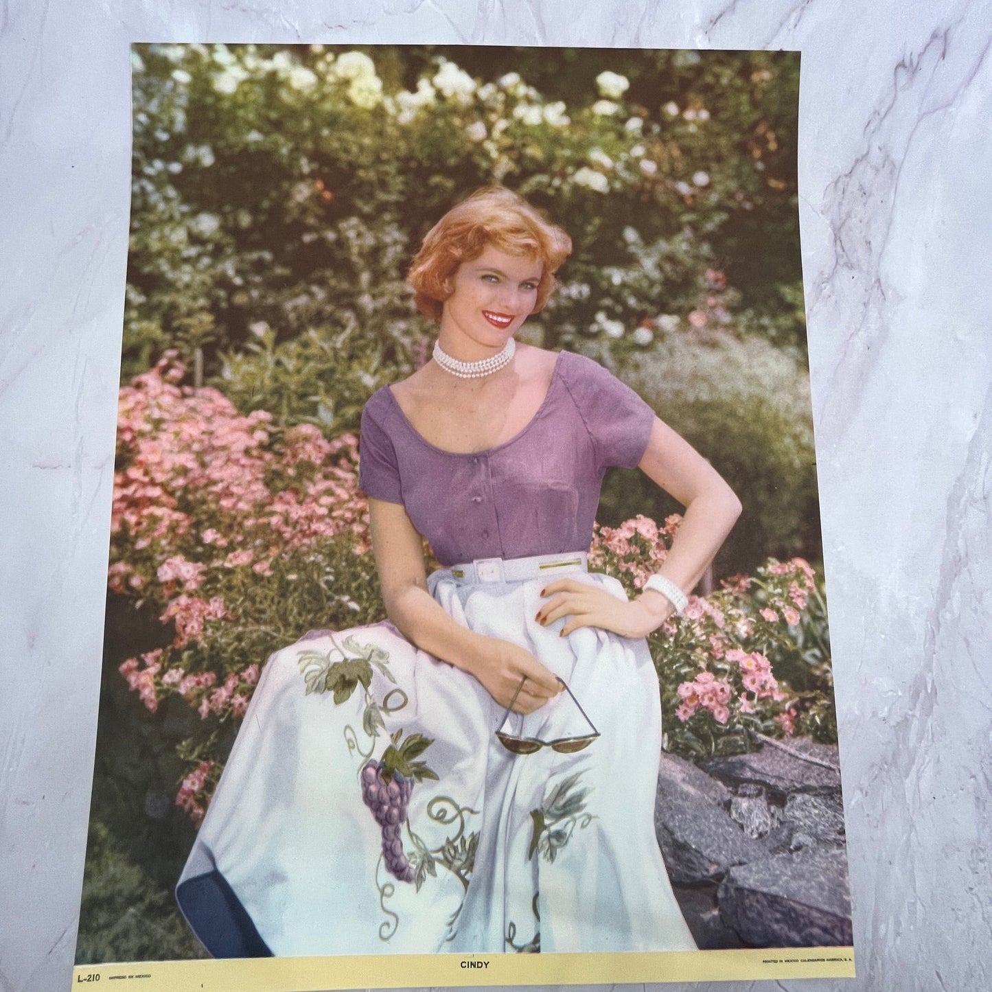 Cindy Red Headed Senorita - Retro Mexican Art 11.5x14.5" Art Print V22