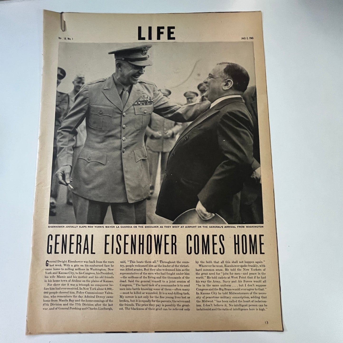 General Eisenhower Comes Home 5 Pages 1940s WWII Era Article V29-5