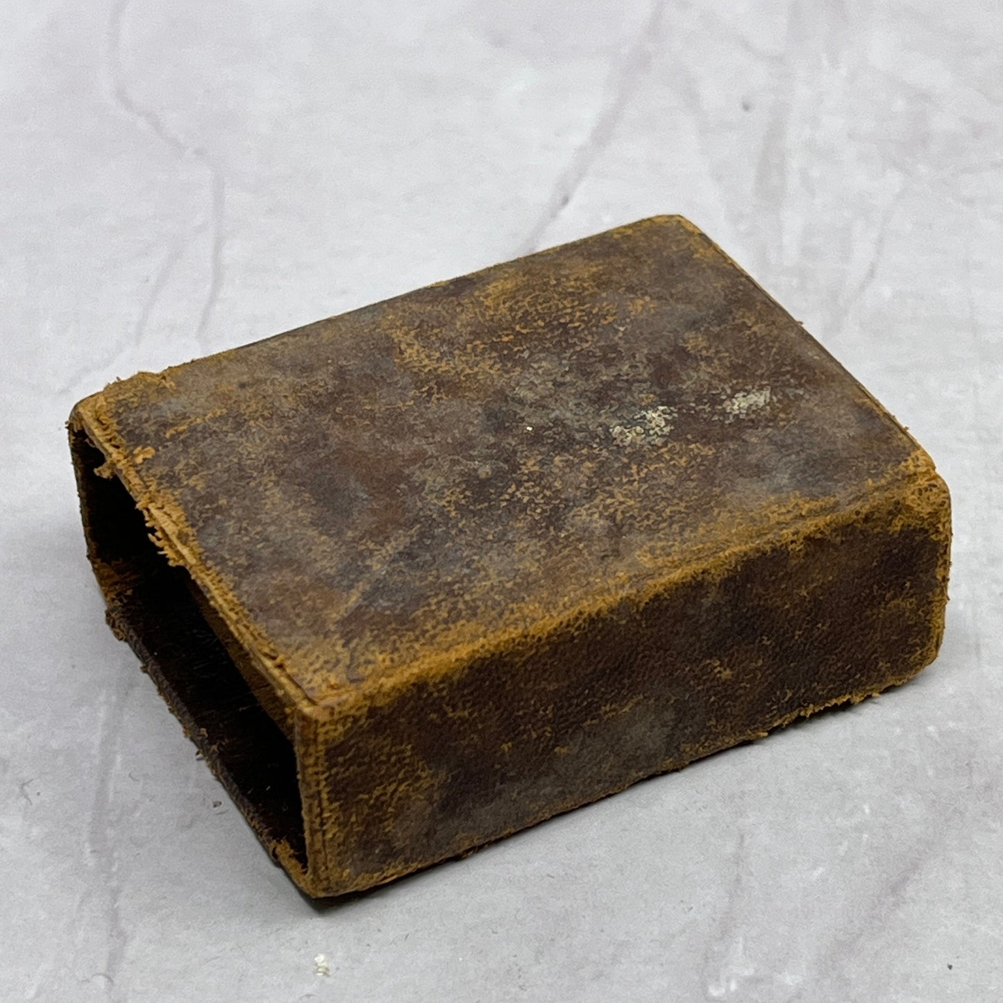 Vintage Leather Matchbox Holder SB7