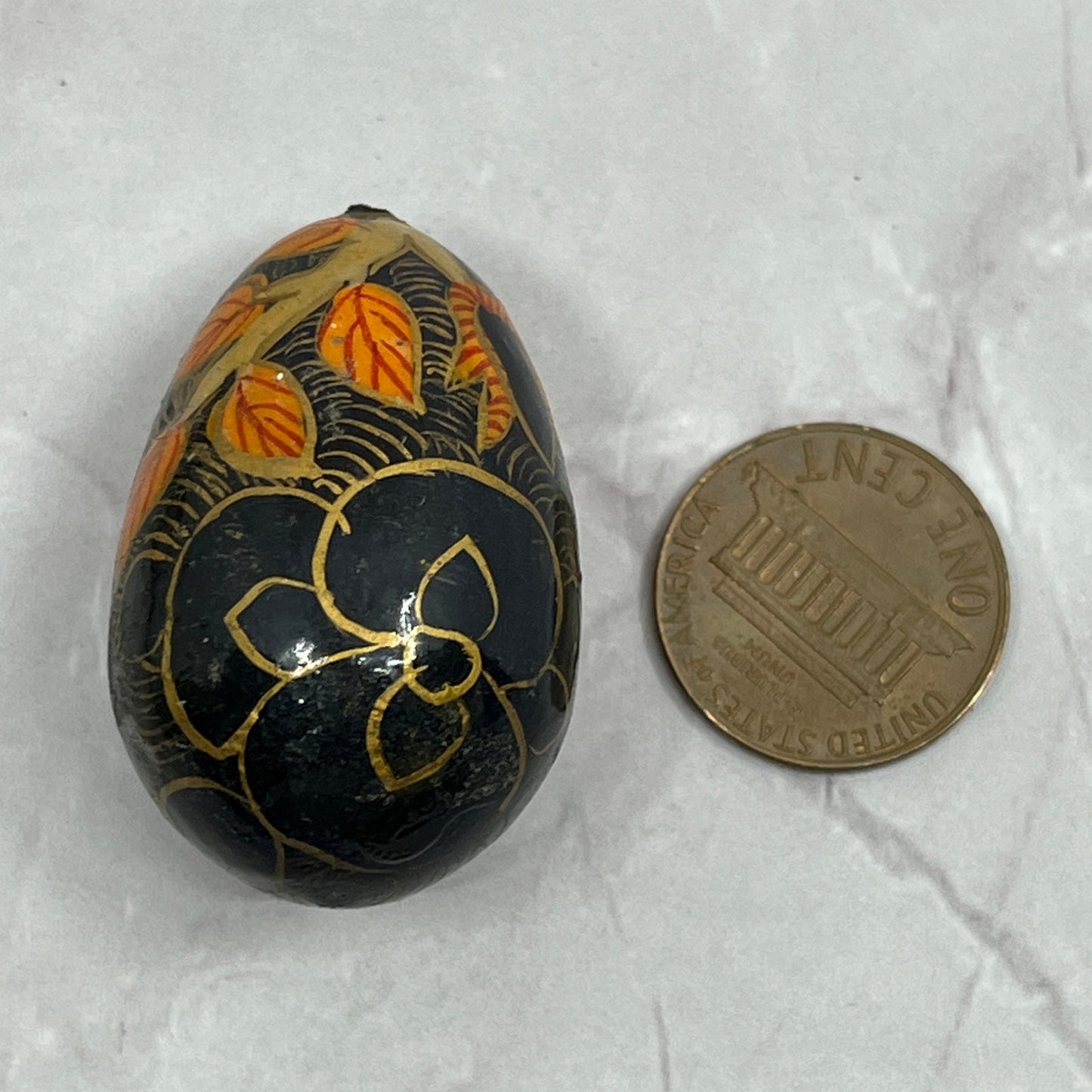 Vintage Mini Hand Painted Cloisonne Malevanki(Russian) Lacquer Wood Egg SC1