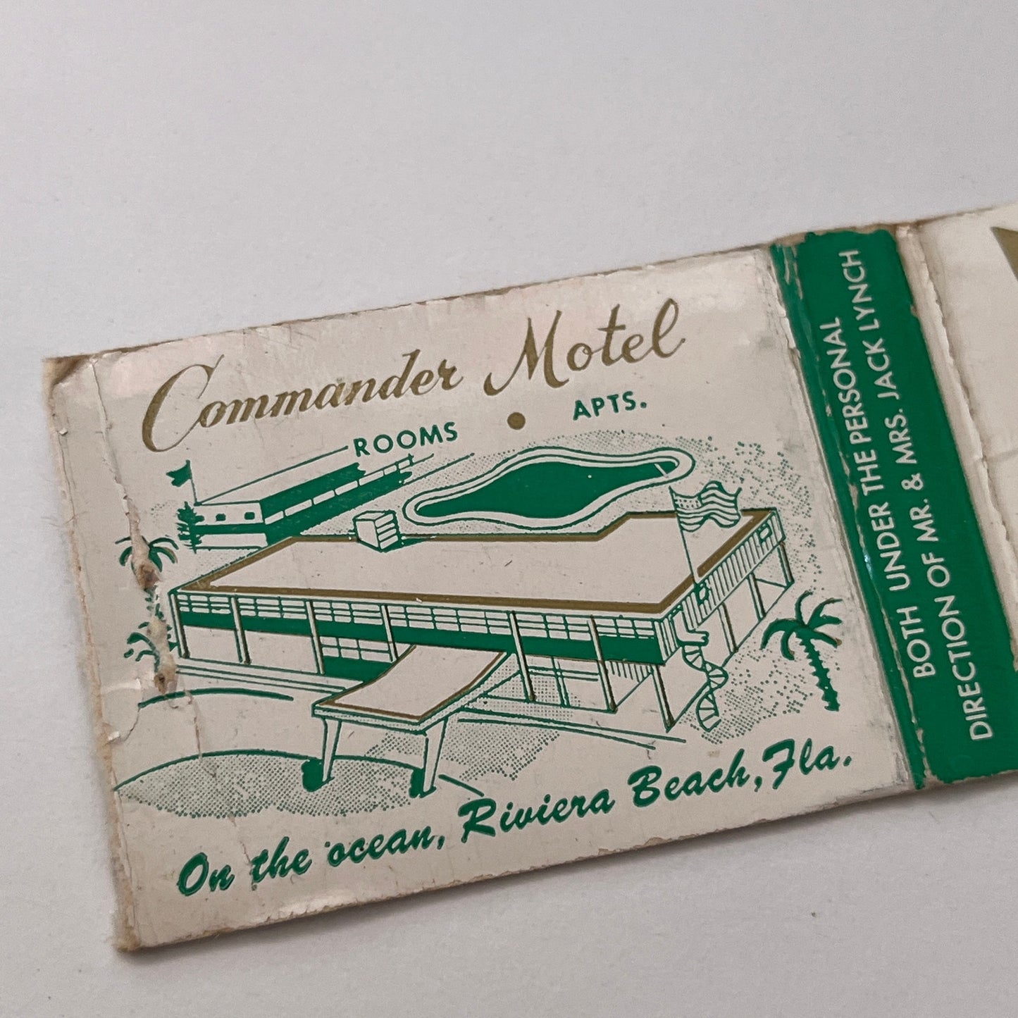 Commander Hotel Ocean City MD Vintage Matchbook Cover TB8-MB-13