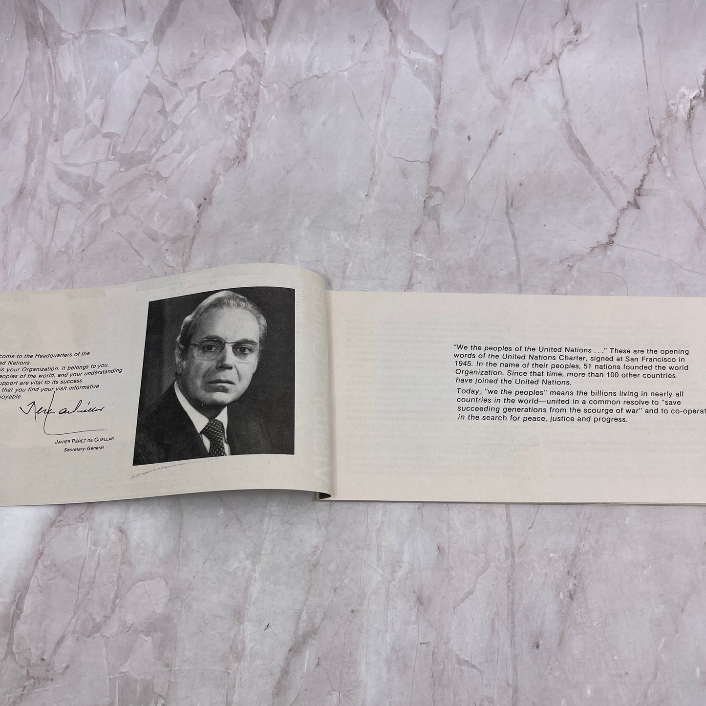 1985 Visitors' Guide United Nations Travel Tourist Booklet TH9-LX1