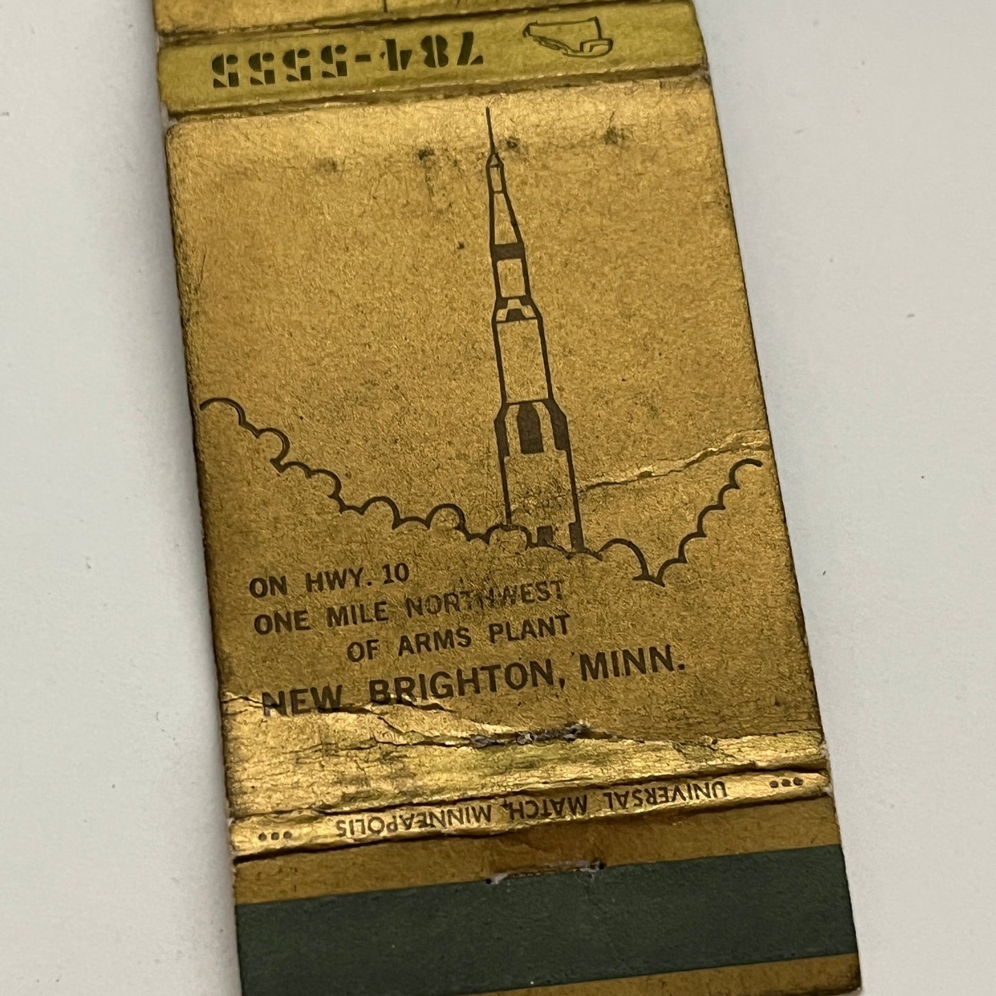 The Launching Pad Supper Club New Brighton MN Vintage Matchbook TB6-MB2-14