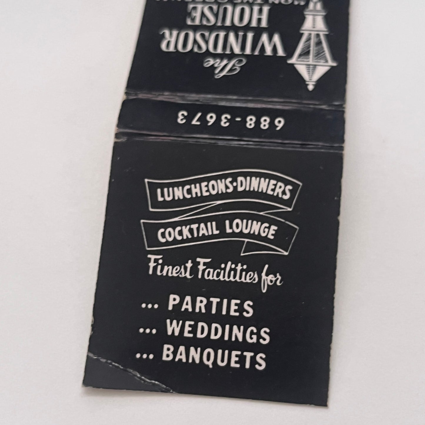 The Windsor House on the Green Windsor CT Vintage Matchbook Cover TB8-MB2-2