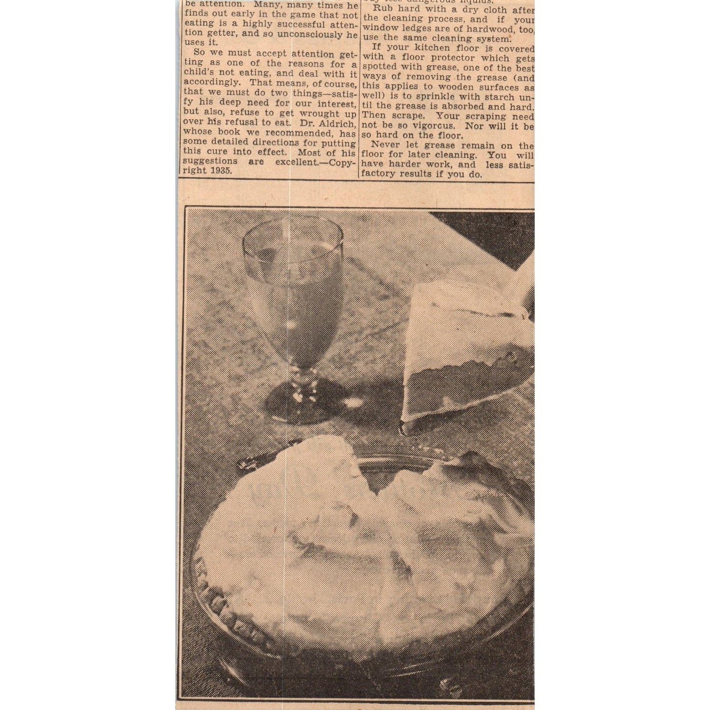 John W. Thomas & Co Mother's Day 4x8" 1935 Minneapolis Journal Advertisement D10