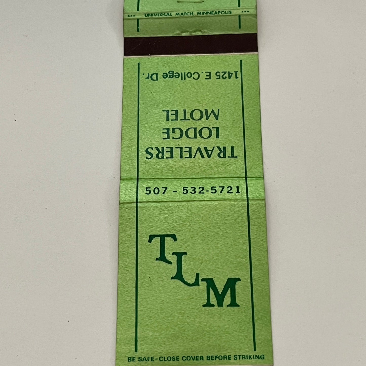 Travelers Lodge Motel Marshall Minnesota Vintage Matchbook TB6-MB2-14