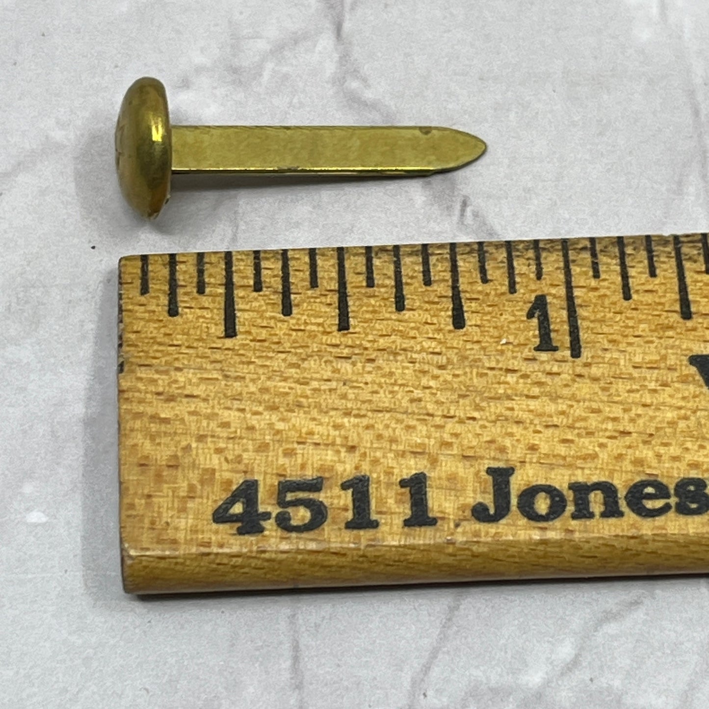 Vintage Deco Fasteners - Brads - 3/4" Big Top Brass- 40 Brads SB7