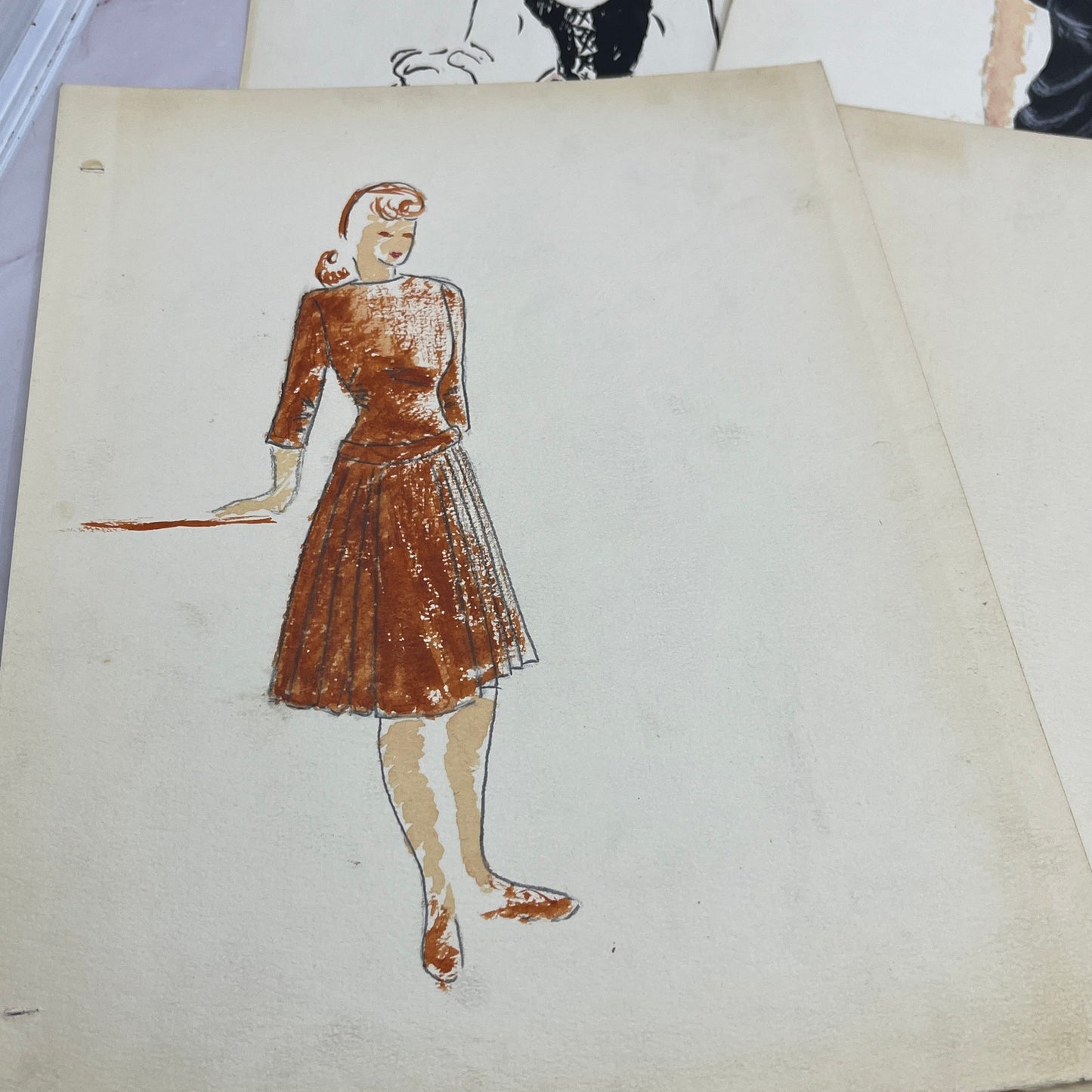 1940s Lot of 6 - 8.5x12 Fashion Sketches & Studies Winifred Schutsky TC5