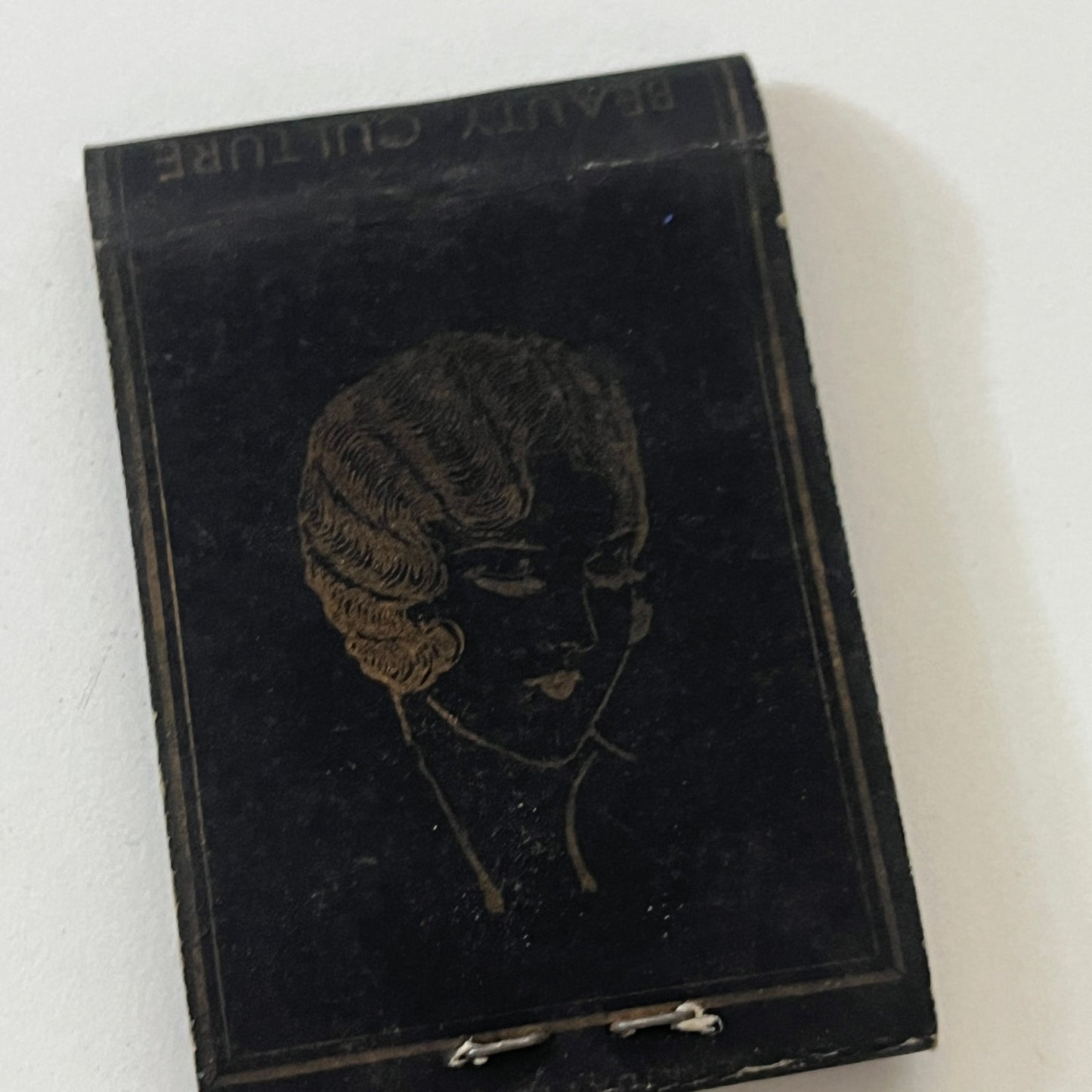 Elite Beauty Shop 6 Waltham St Lexington MA Vintage Matchbook Cover TB6-MB1-3