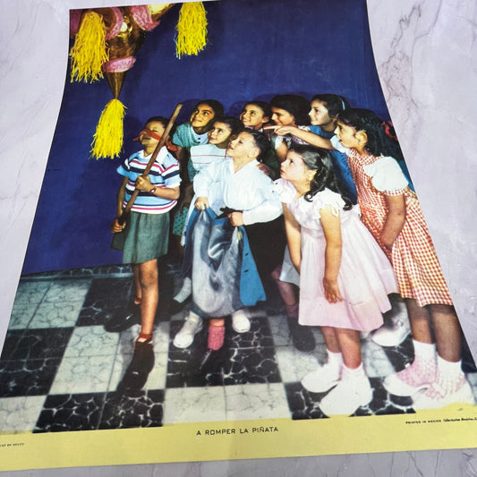 A Romper La Pinata Retro Mexican Art 11.5x14.5" Art Print V22