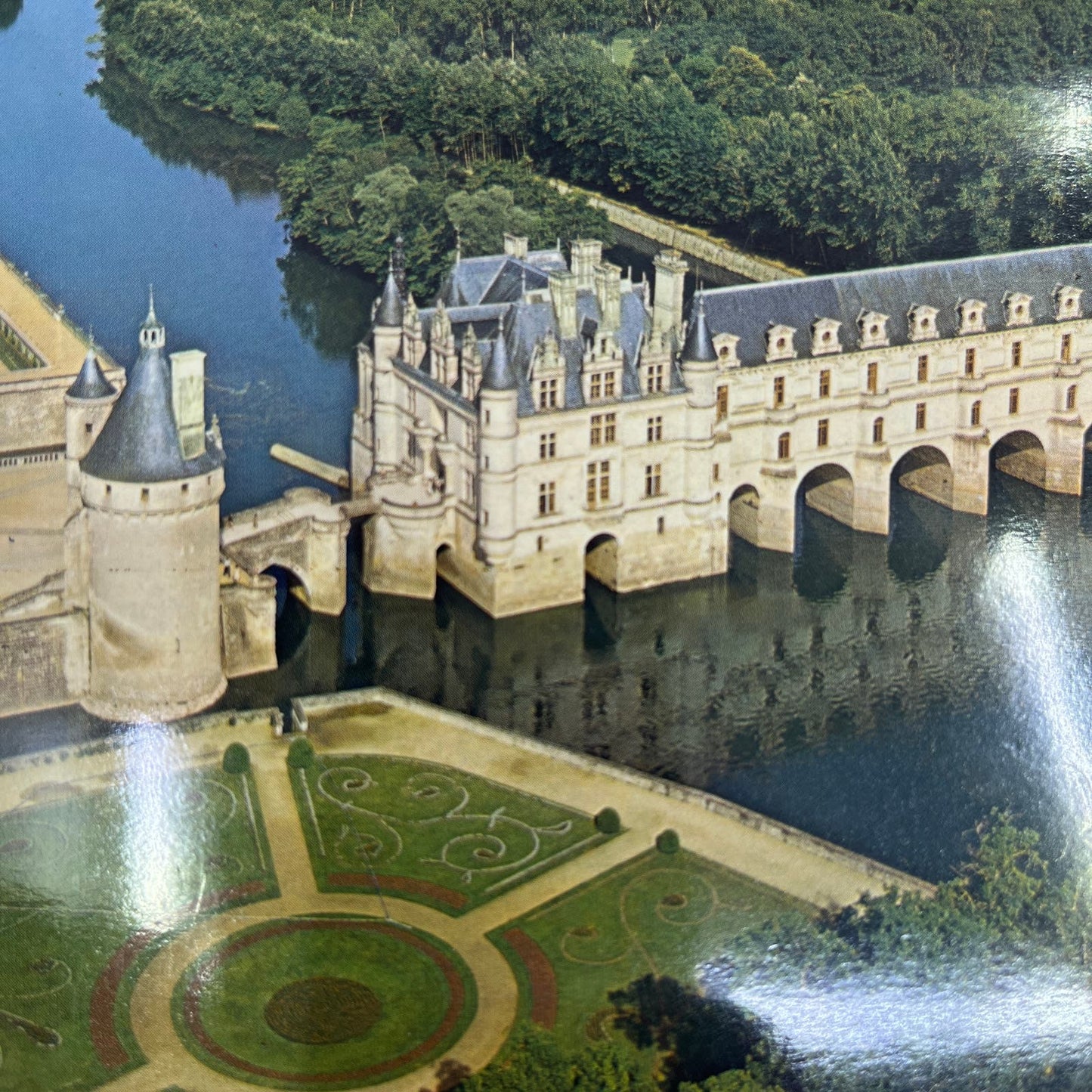 Vintage Les Châteaux De La Loire Souvenir Postcard Book TG8-Z