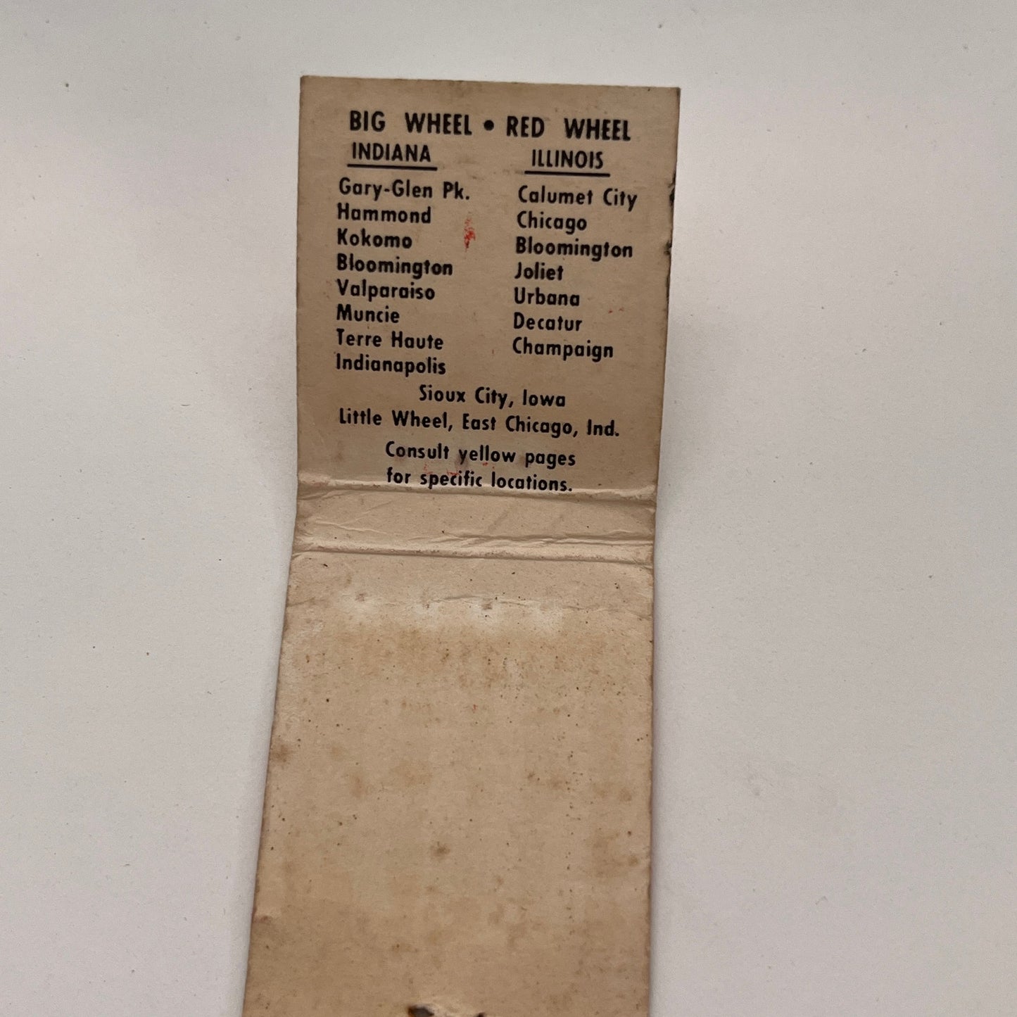 The Wheel Big Wheel Red Wheel Restaurants IL IN Vintage Matchbook TB6-MB2-15