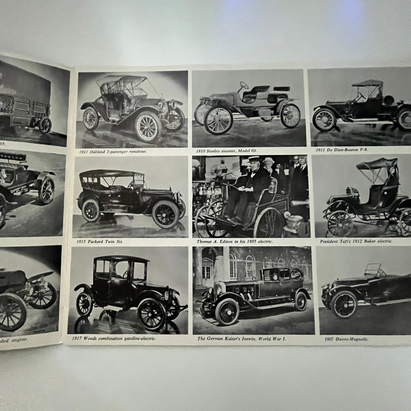 Vintage Henry Ford Museum Tourist Souvenir Book Dearborn Michigan M38