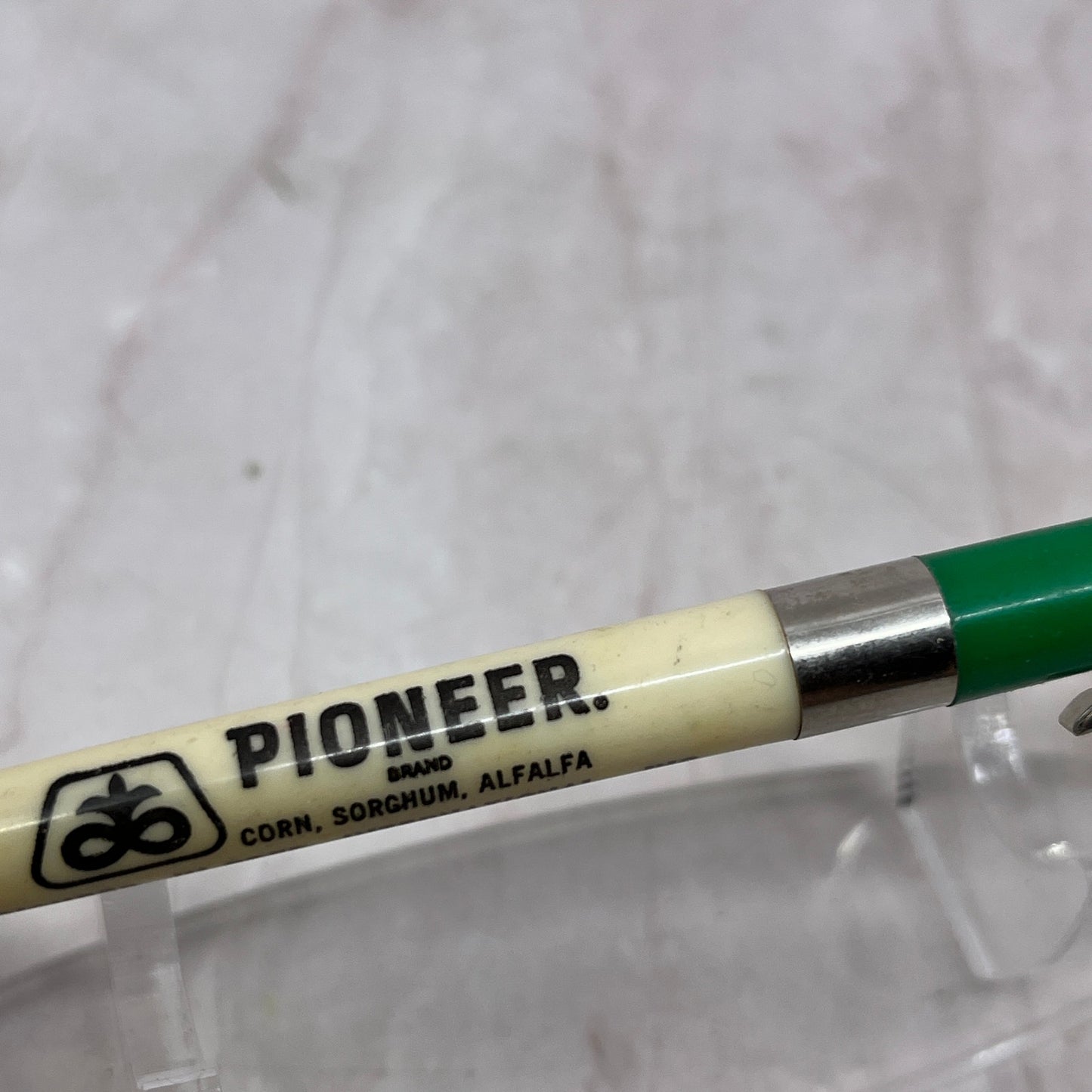 Pioneer Corn Tipton Indiana Advertising Vintage Ballpoint Pen SF4-P1