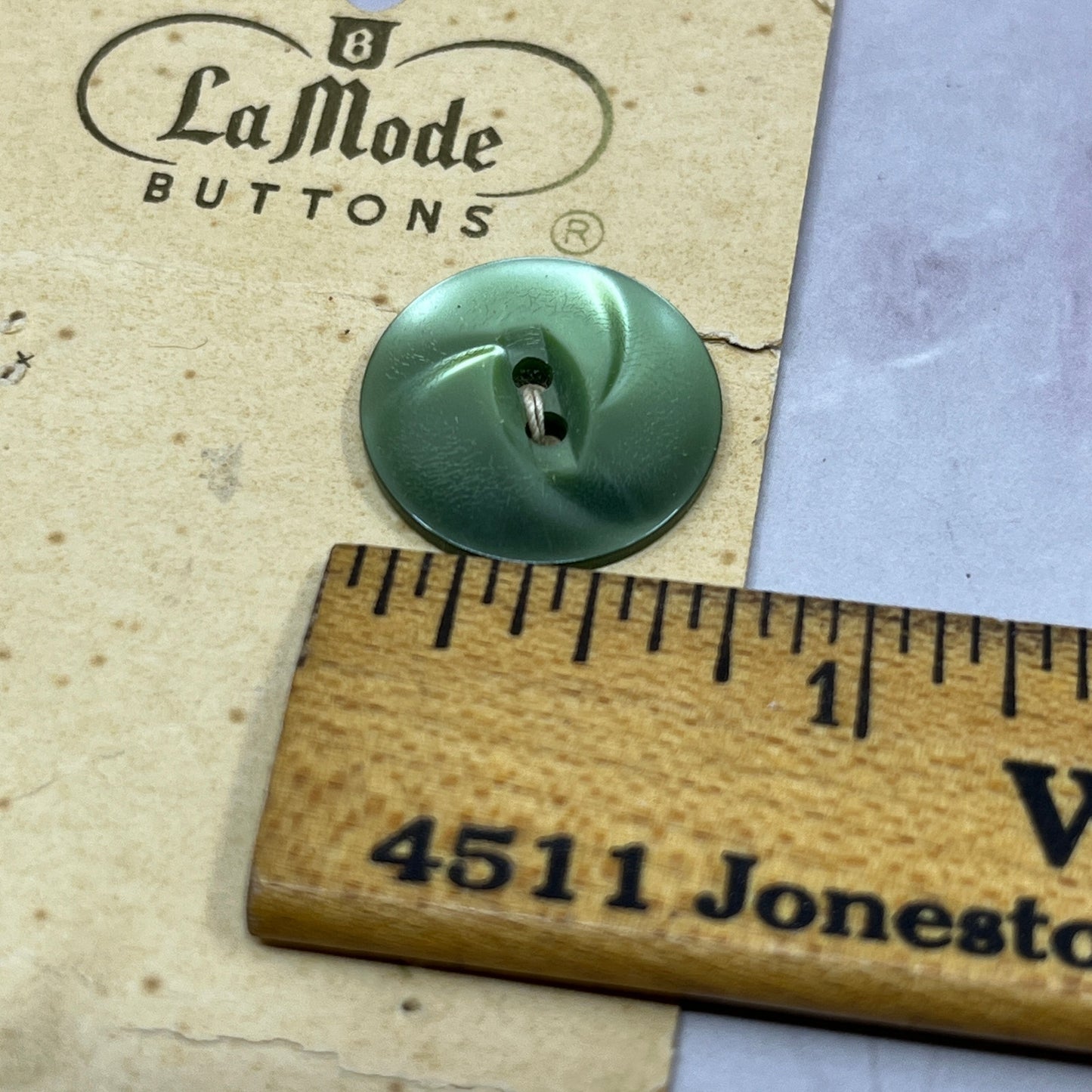 Vintage La Mode Buttons Green Pearlescent 28 3/4 - Single Button SE2
