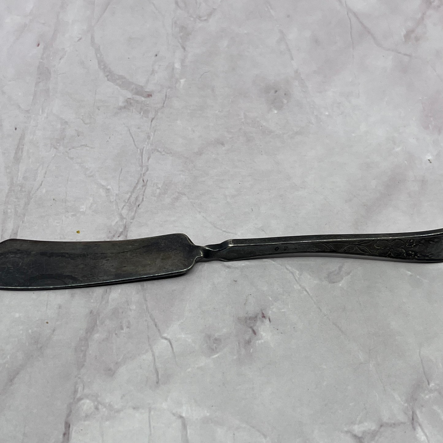 Twisted Butter Knife Floral Pattern 7" Vintage Silverplate TC5-OS-3